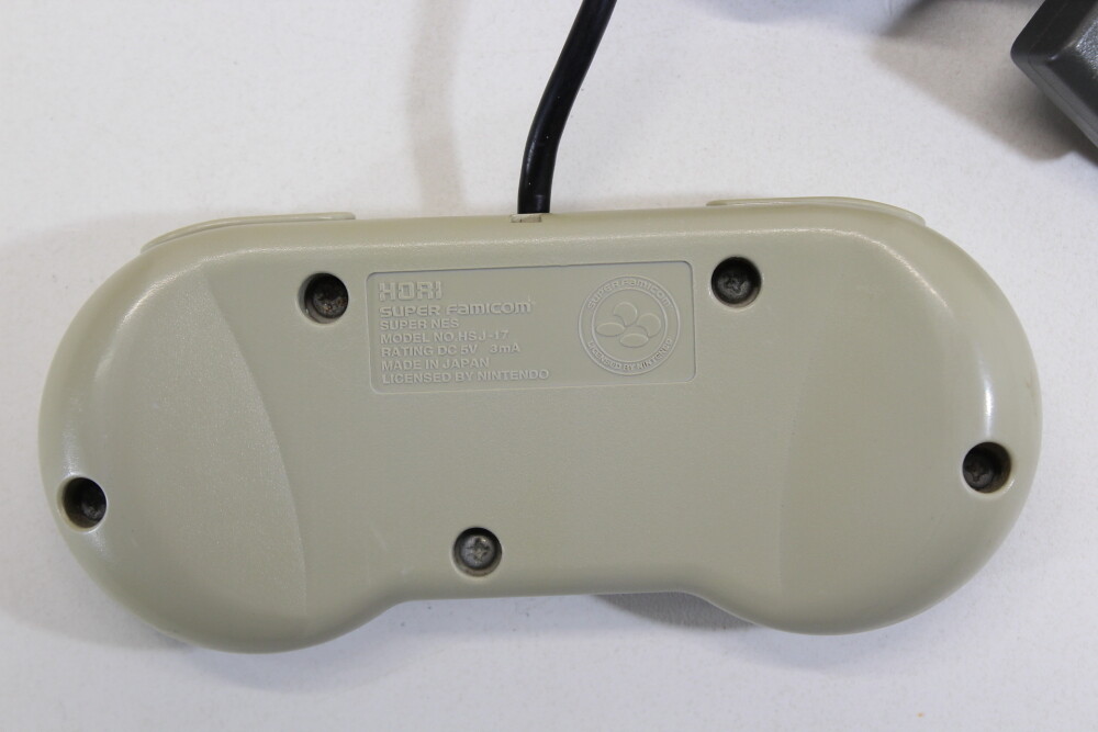 HORI HSJ-17 Nintendo Super Famicom Controller 7ft Cord SFC SNES Import SF150