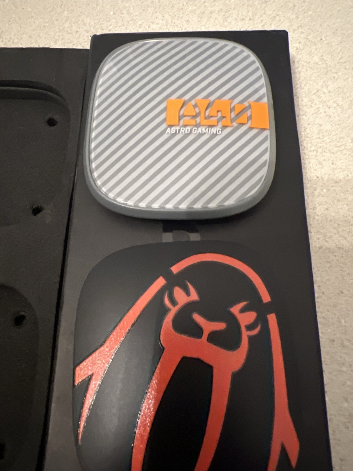 2009 Astro Upper Playground A40 Walrus Speaker Tag Set Original Box (RARE)