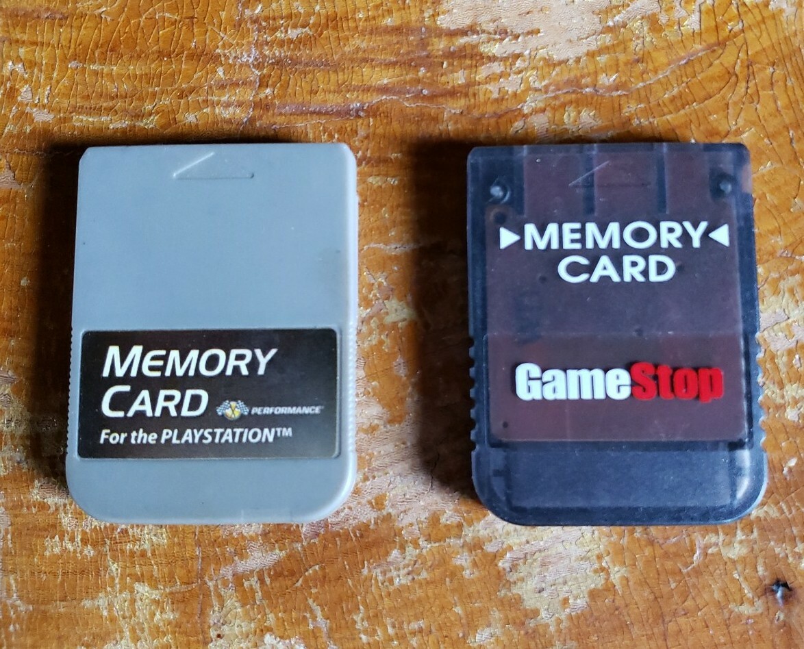 2 PlayStation 1 Memory Cards – Performance & GameStop PS1 Size? unknown Blank?