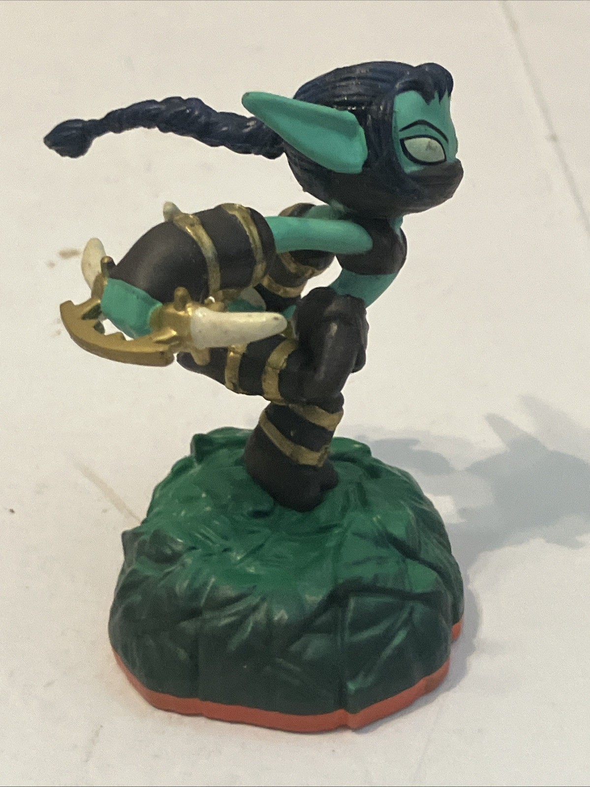 SKYLANDERS ACTION FIGURE Giants 84506888 Stealth Elf Activision