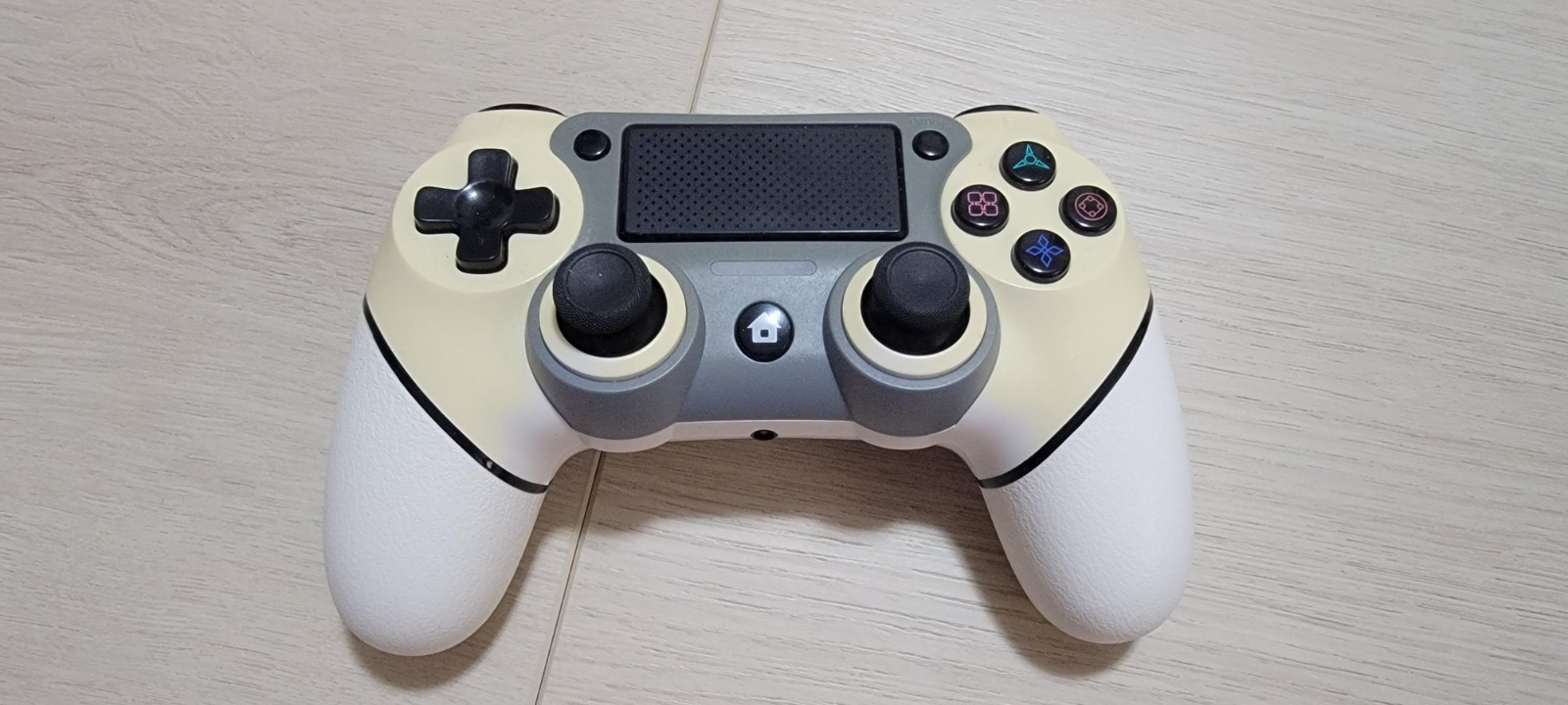 Wireless Controller Dual Vibration Built in Speaker PS4 Pro Slim 3.5mm Jack