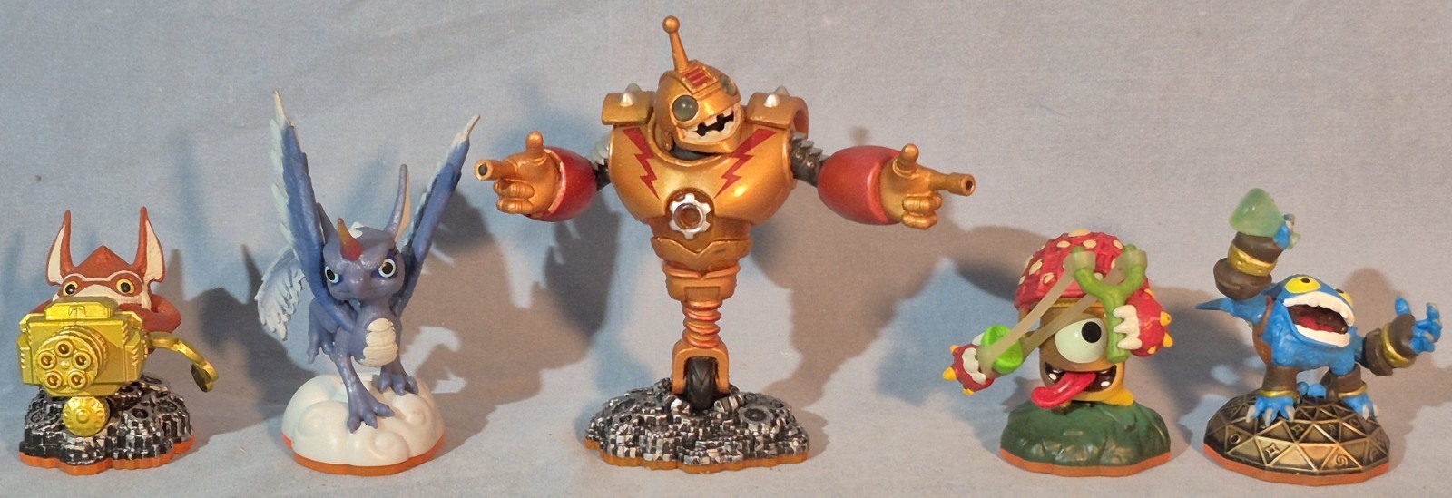 5 Skylanders Figures, Trigger Happy, Whirlwind, Bouncer, Shroomboom, Pop Fizz