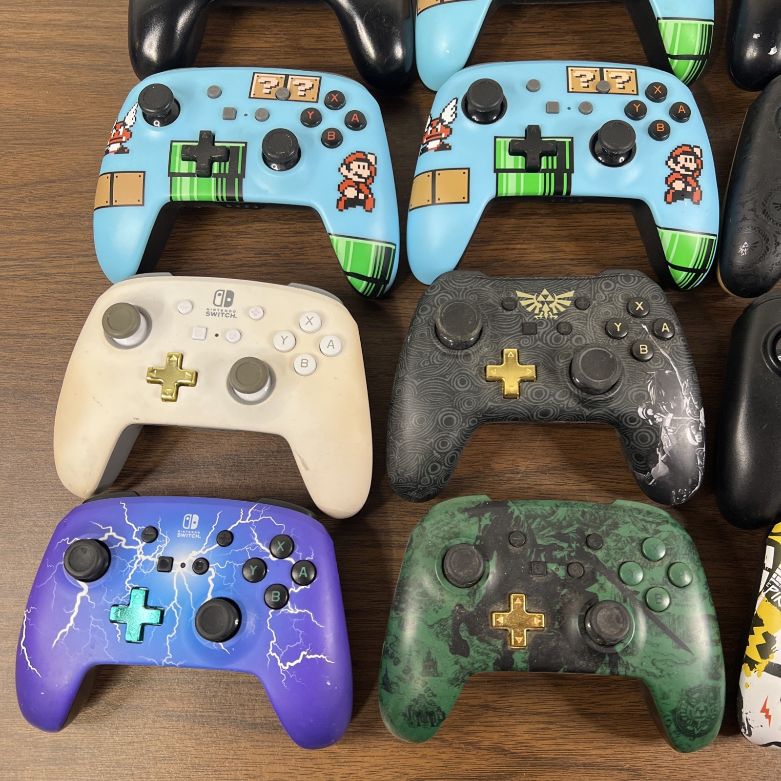 Lot of 30 Mixed PowerA PDP Hori Controllers for Nintendo Switch – ⚠️ UNTESTED