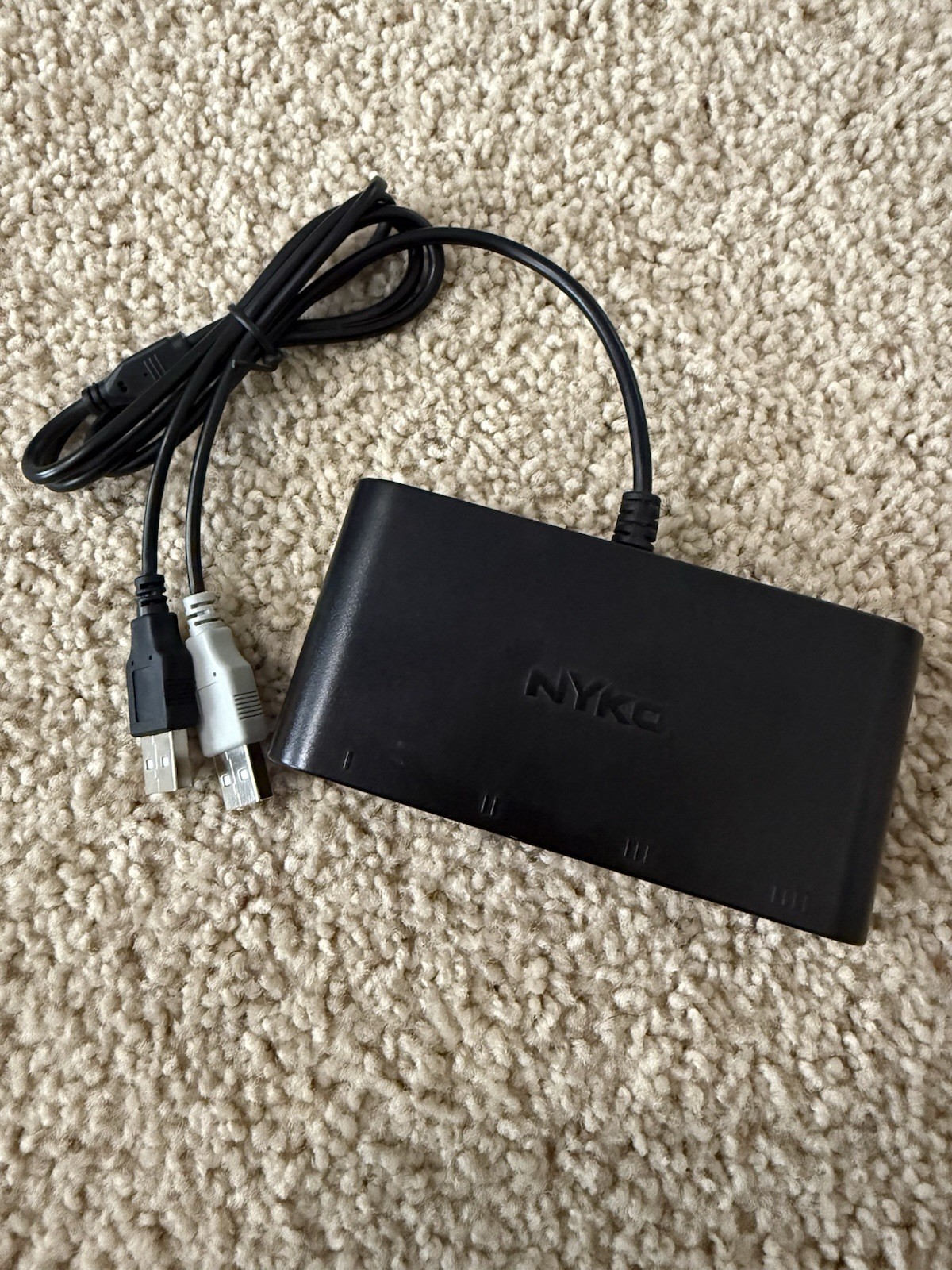 Nyko Retro Controller Hub 87266-D78. Nintendo Switch