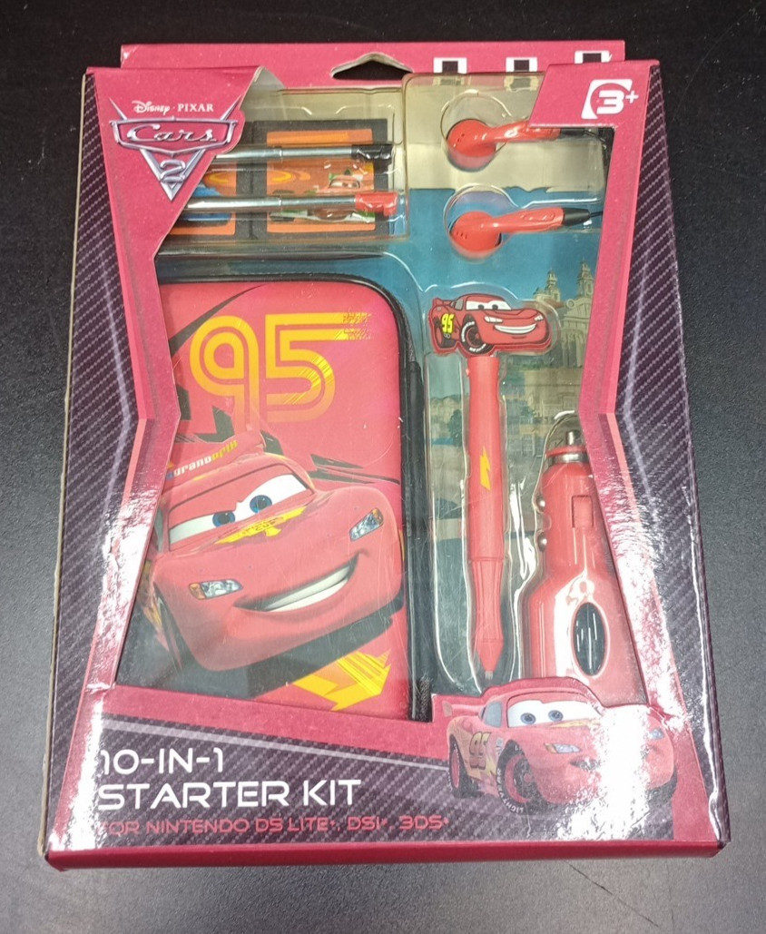 Nintendo DS DISNEY PIXAR Starter Kit Cars DS lite