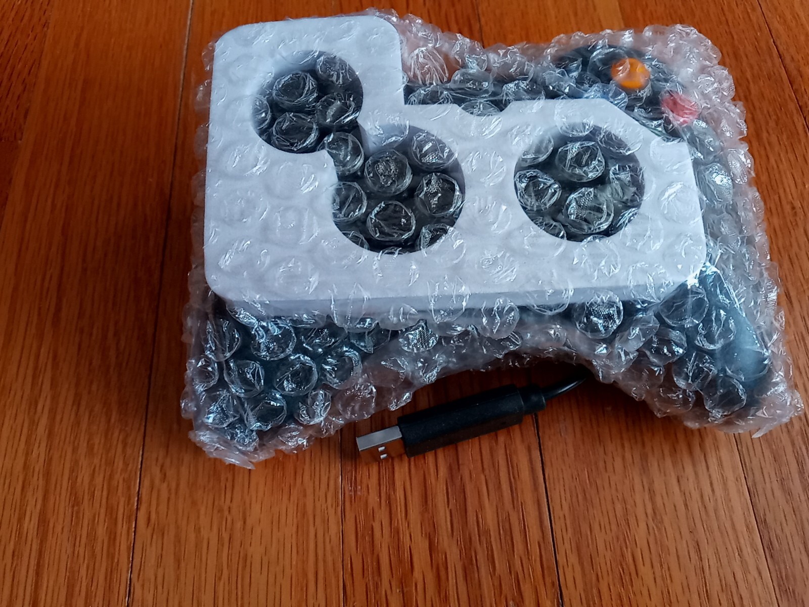 Muti Platform wired Controller Support X-360 / PC / Android
