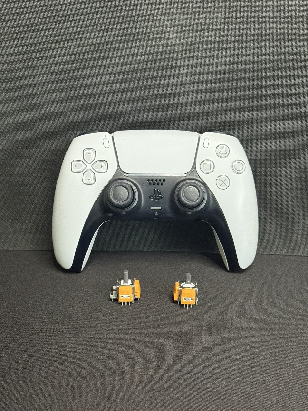 PS5 DualSense Controller w/ Hall Effect Sticks – White
