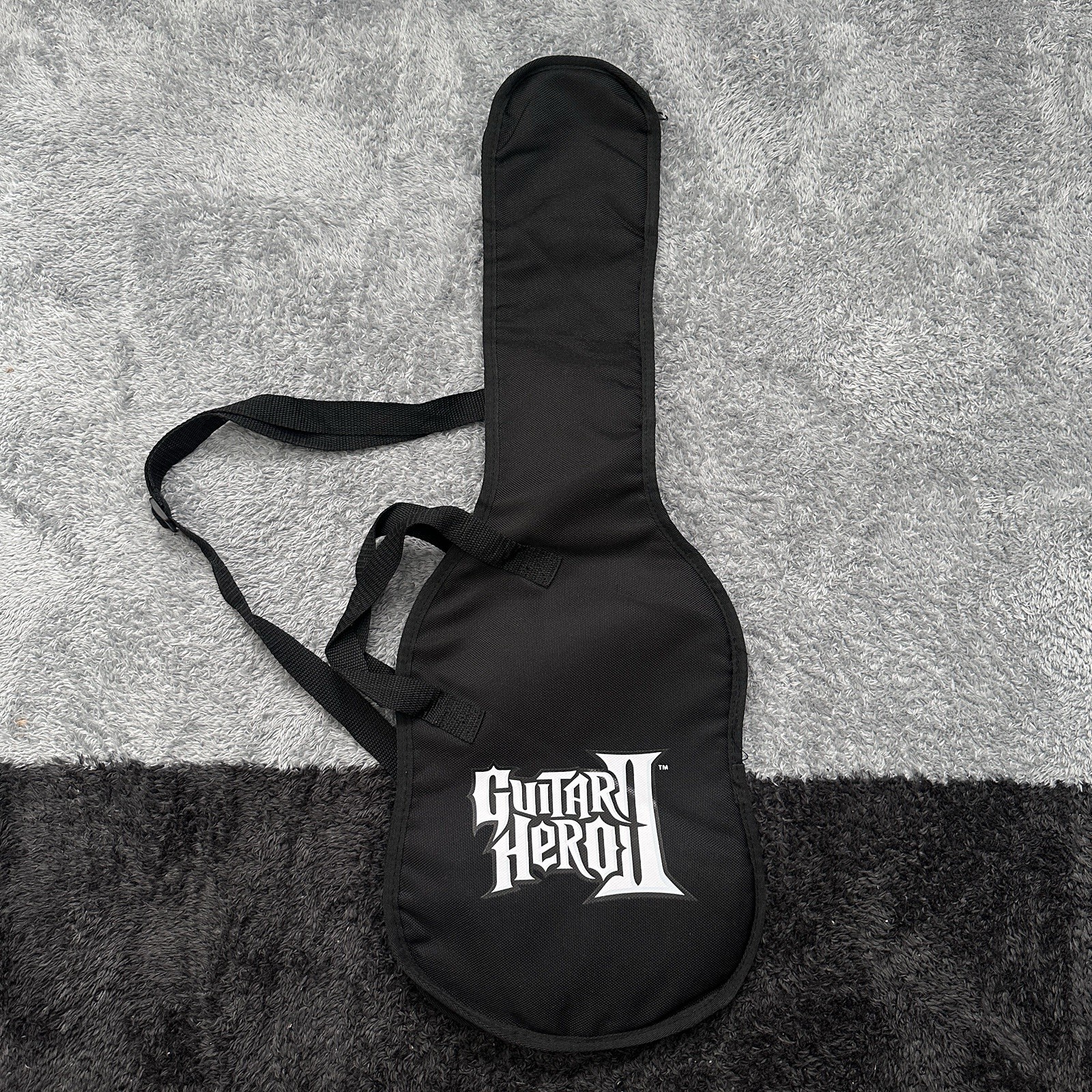 Guitar Hero II GH Guitar Bag Storage Activison Gaming Rock Metal Music Guitars