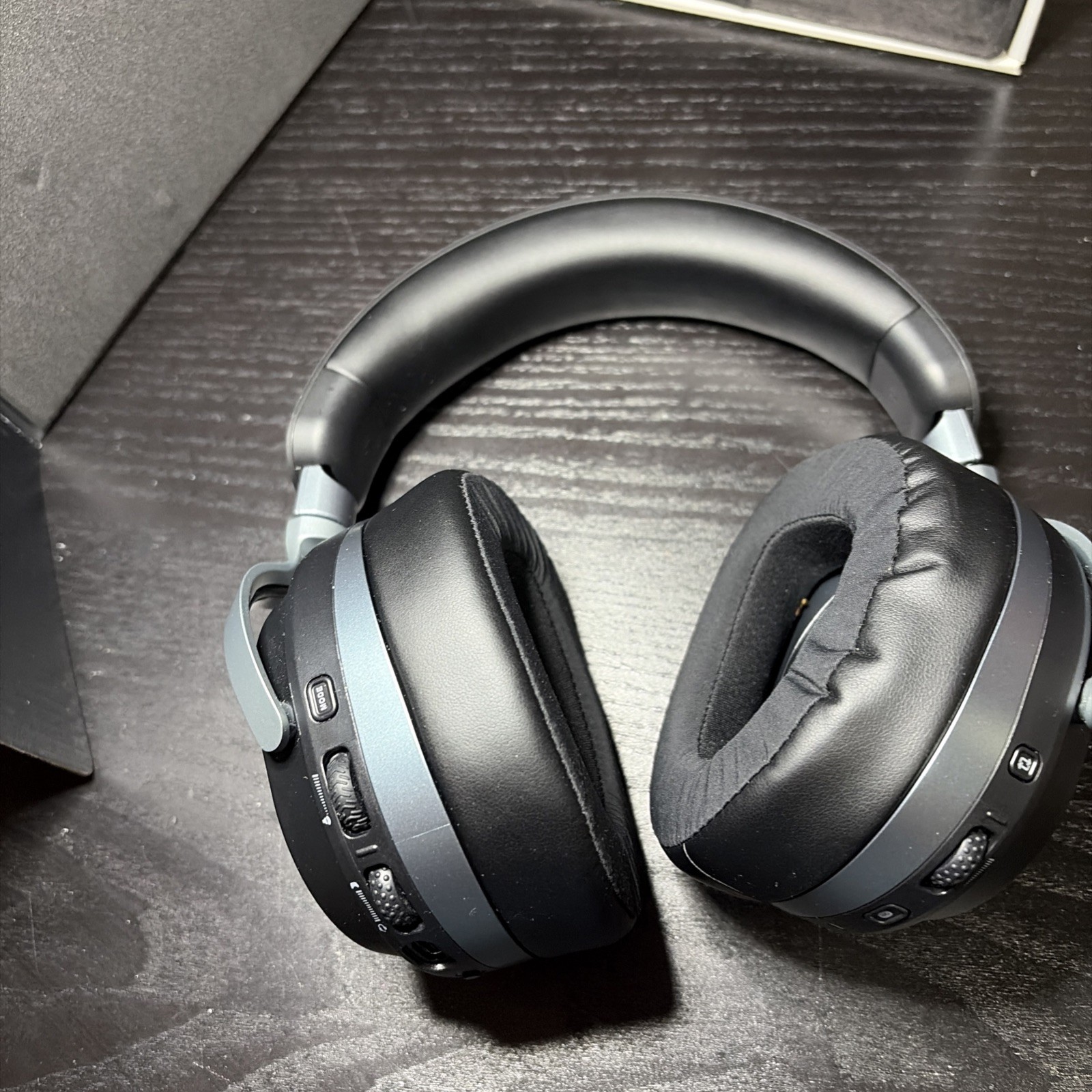 Turtle Beach Stealth 700 Gen 3 Wireless Gaming Headset READ/FOR PARTS