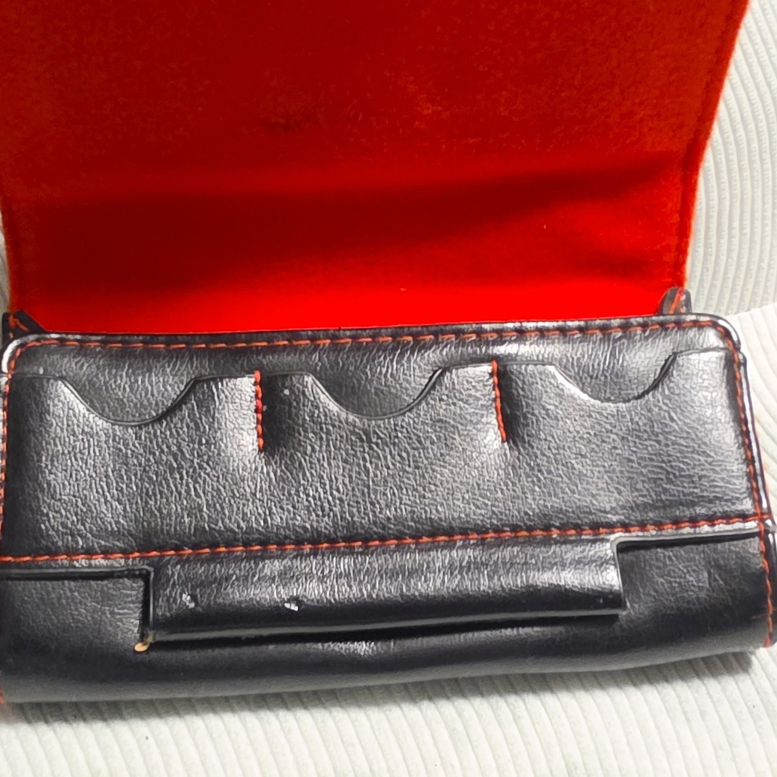 PowerA Nintendo DS Carrying Case Faux Leather Black/Red Padded w/ Card Slots
