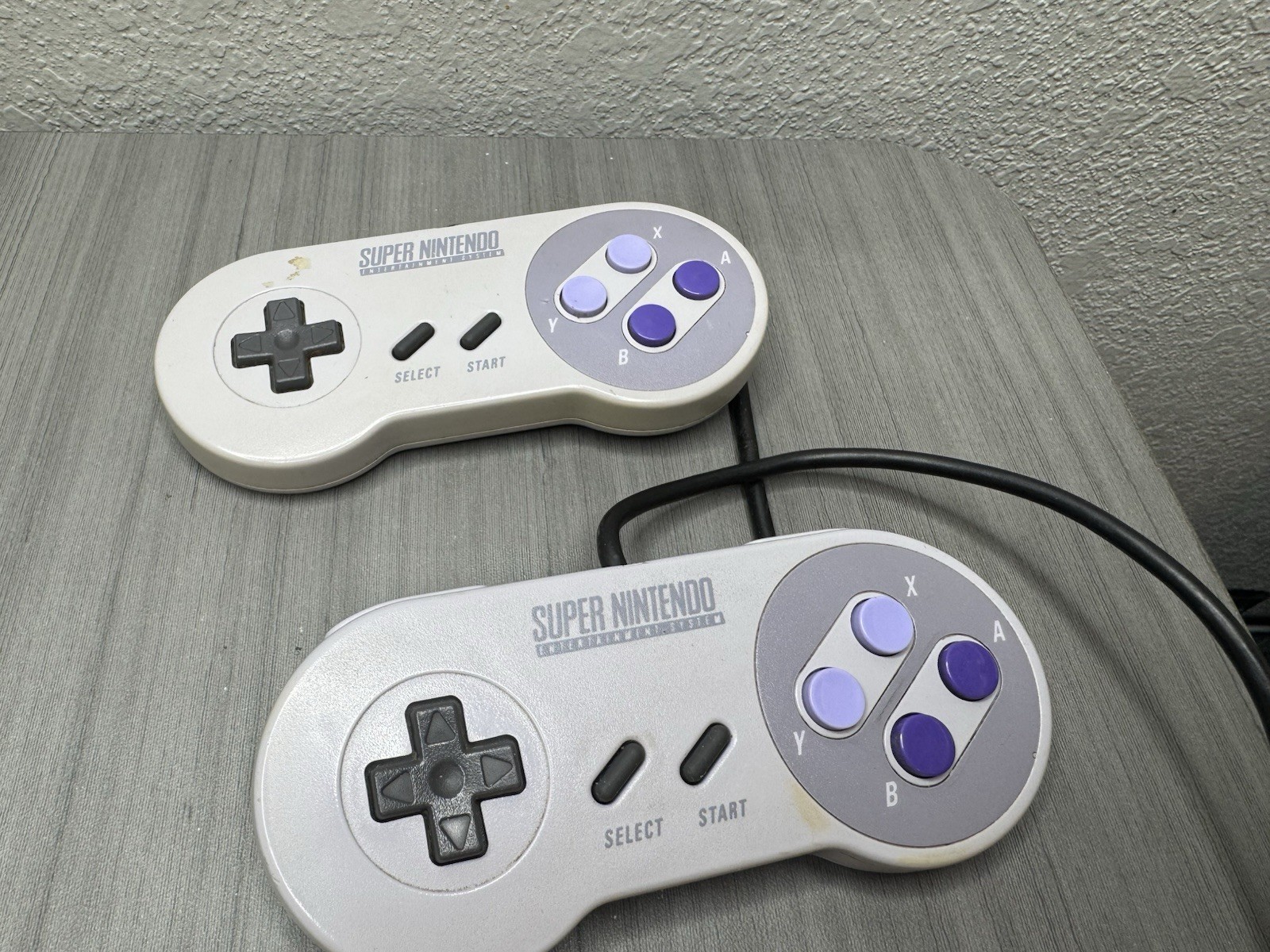 Lot of 2 SNES Super Nintendo Original Controller Authentic OEM SNS-005 READ
