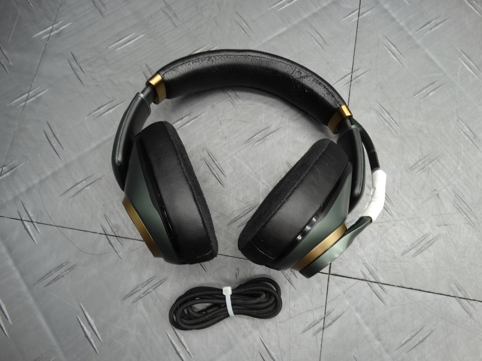 EPOS Audio H6PRO Closed Acoustic Gaming Headset (Racing Green)