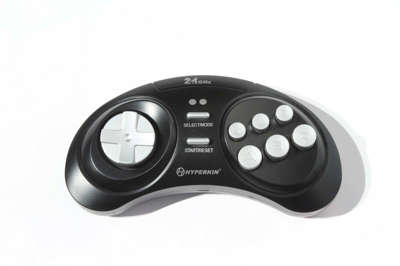 Hyperkin Black RF Wireless Controller for Retron 3 2.4 GHz Console – Brand New