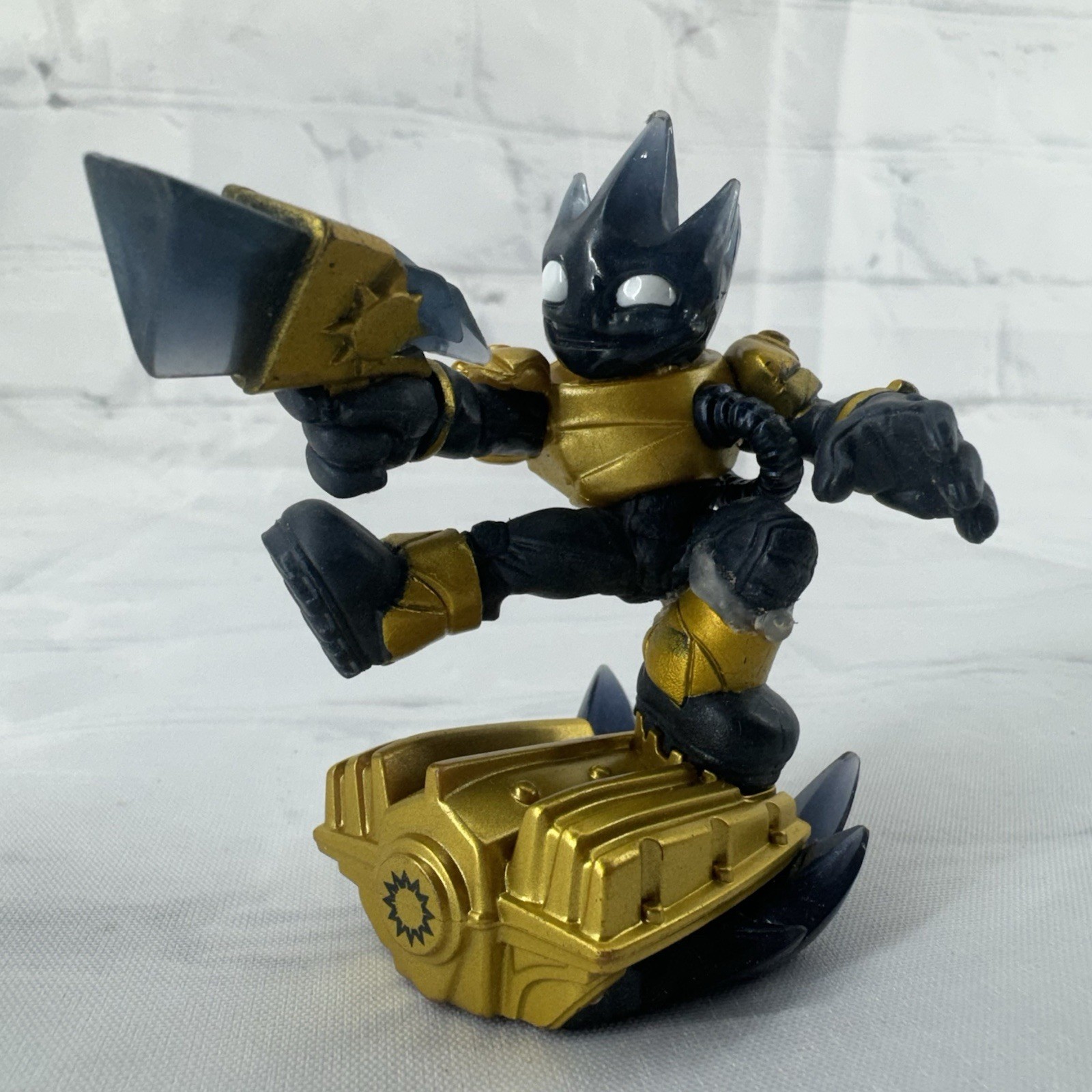 Skylanders Super Chargers Legendary Astroblast Action Figure
