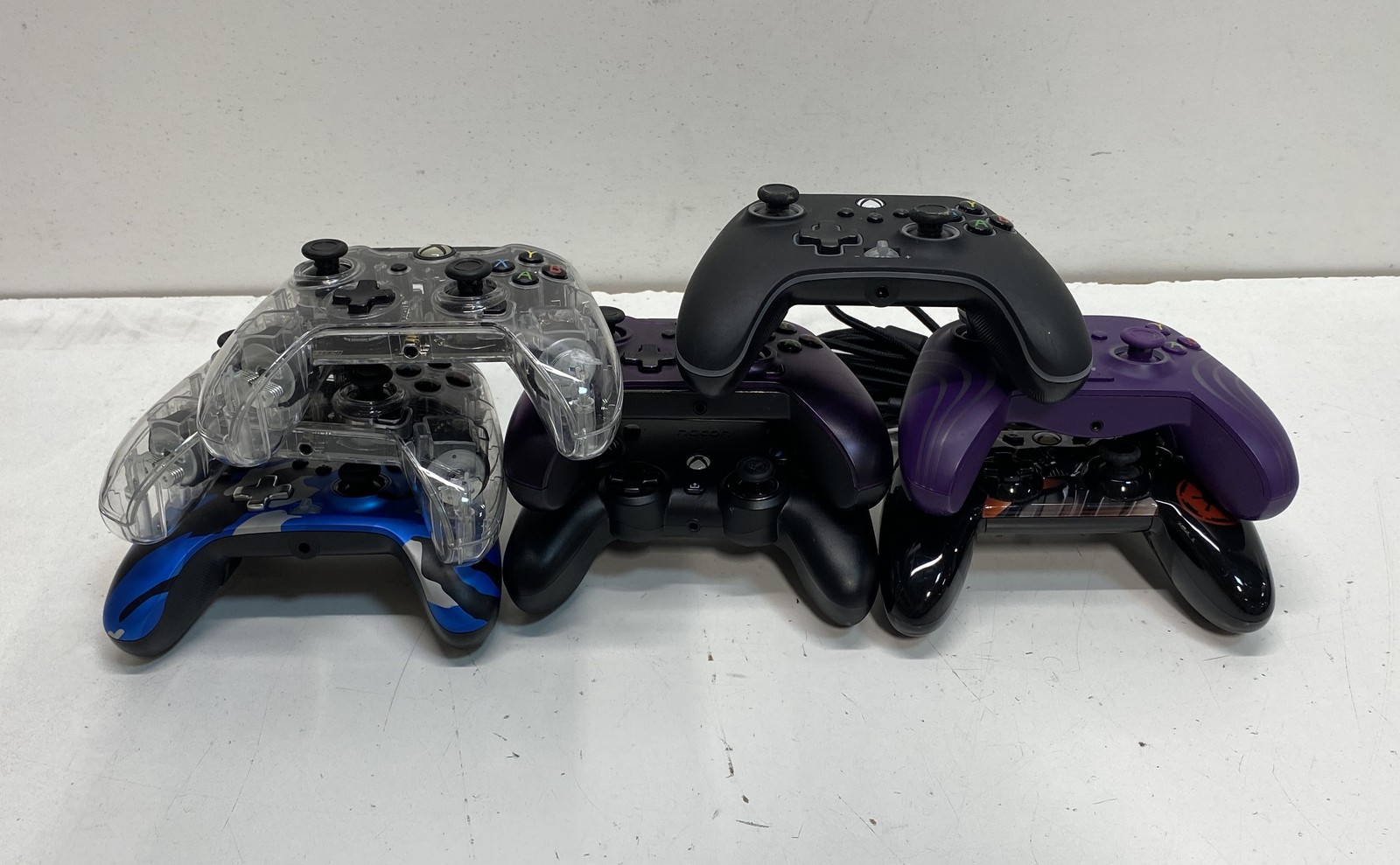 PDP Xbox One Controller Lot Mixed Brands 8 Piece Untested For Parts