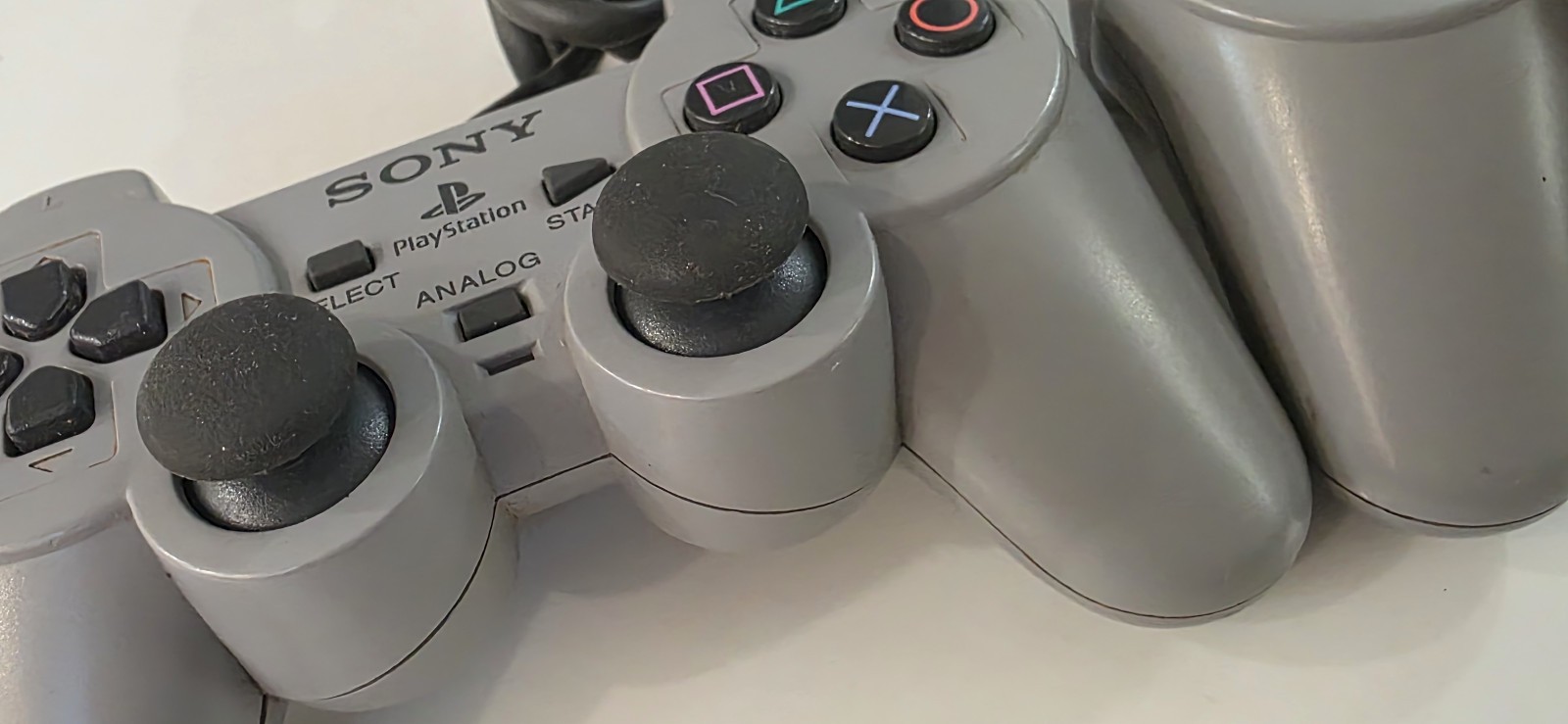 2 pcs Sony PlayStation 2 Dual Shock 2 Satin Silver Analog Controller OEM