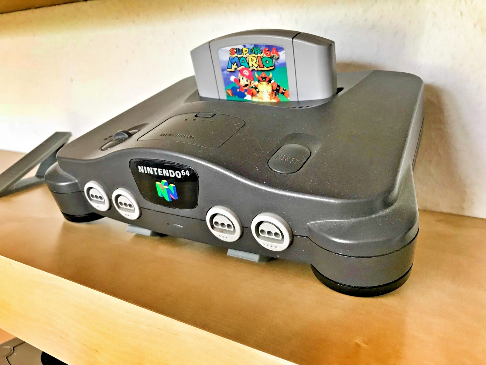 Universal game console stand display