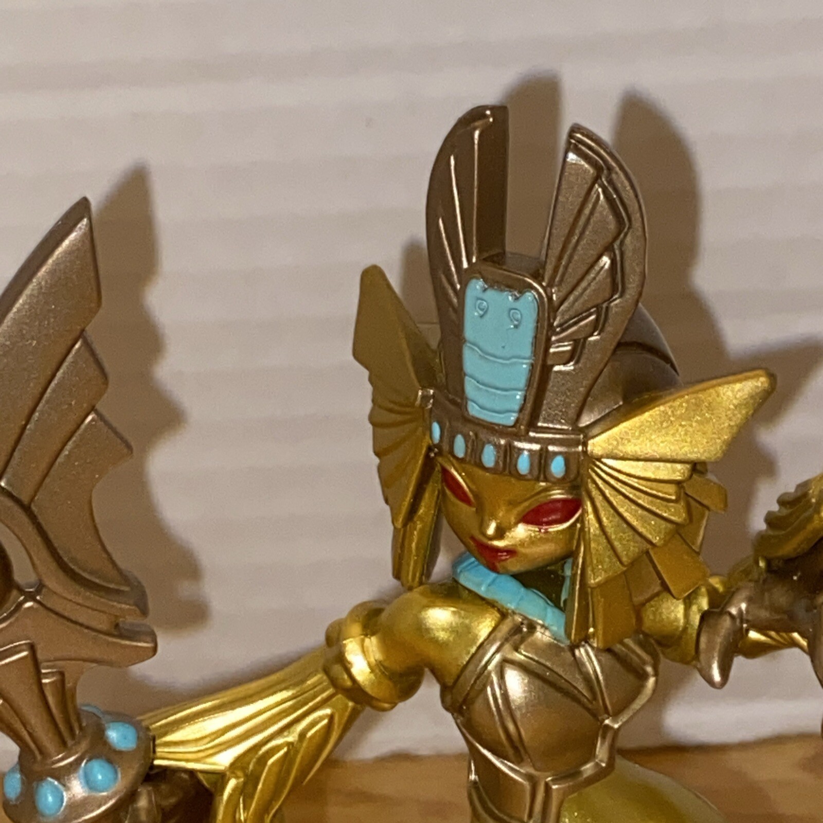 Skylanders 1 Figure Golden Queen, Imaginatores, Year 2016, Read