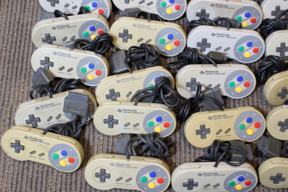 WHOLESALE Lot of 50 Nintendo Super Famicom Controller OEM SFC SNES UNTESTED
