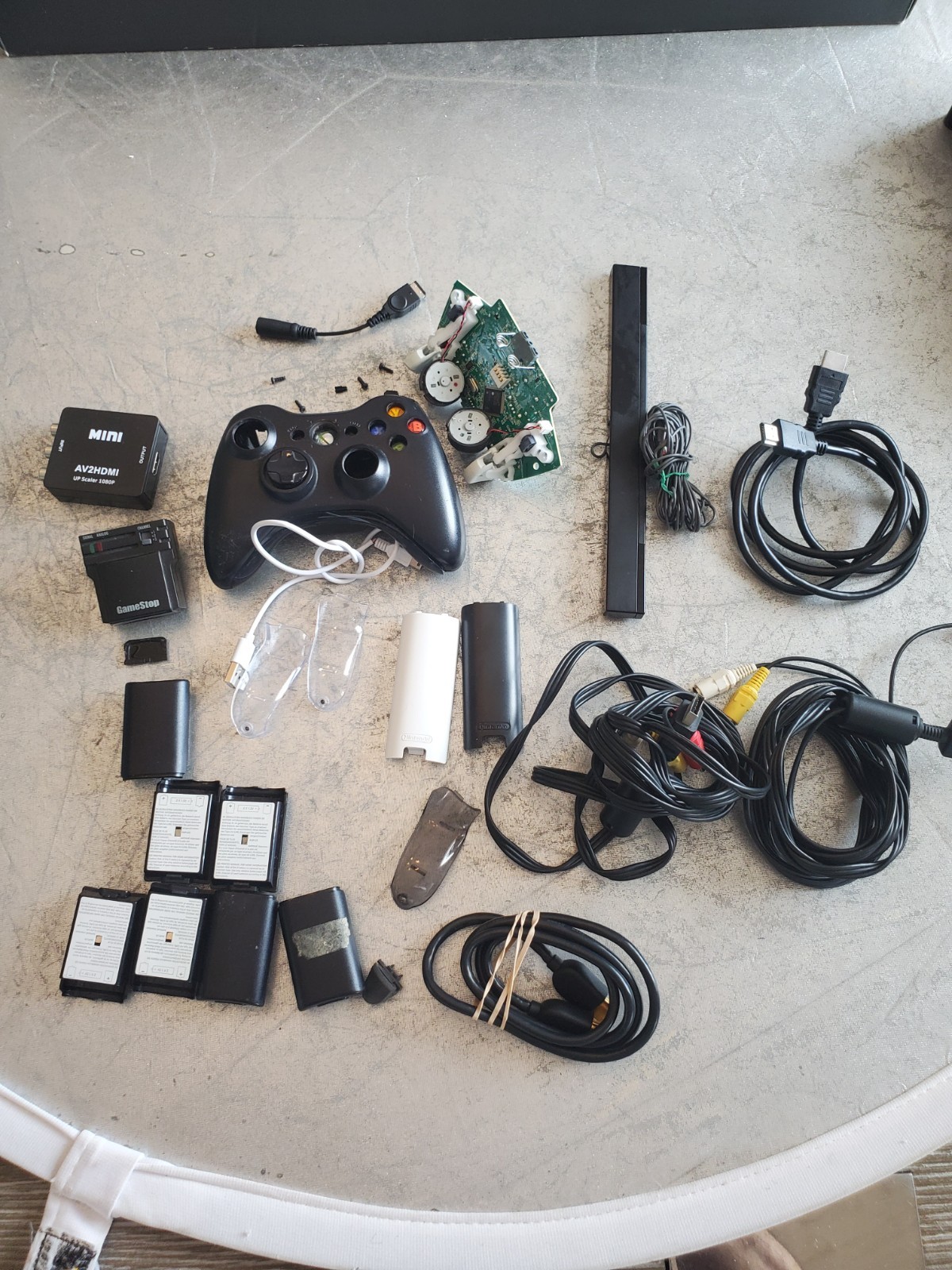 Video Game Accessories Xbox, Playstation 2, Nintendo Wii, Gameboy Not Working