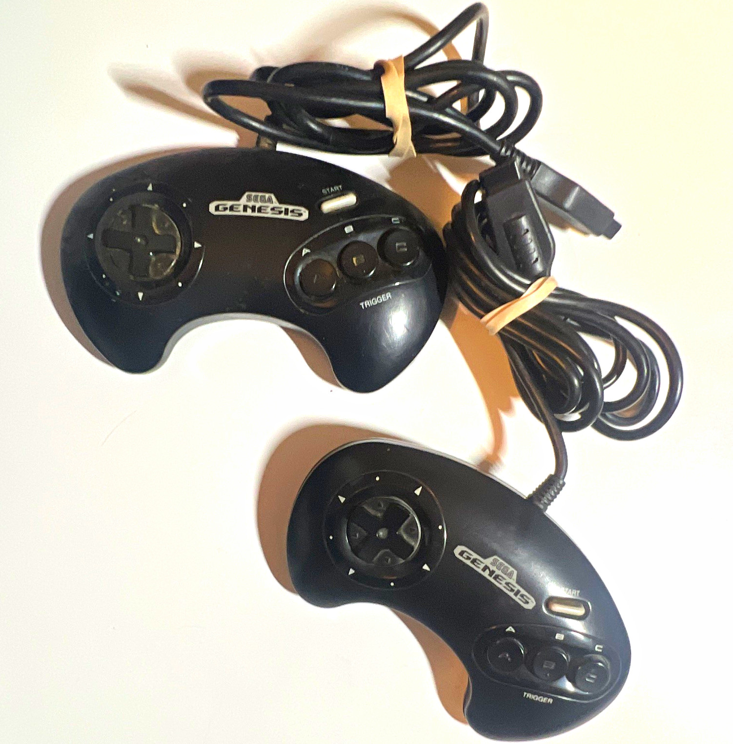 Original SEGA Genesis Wired Controller 2-Pack****