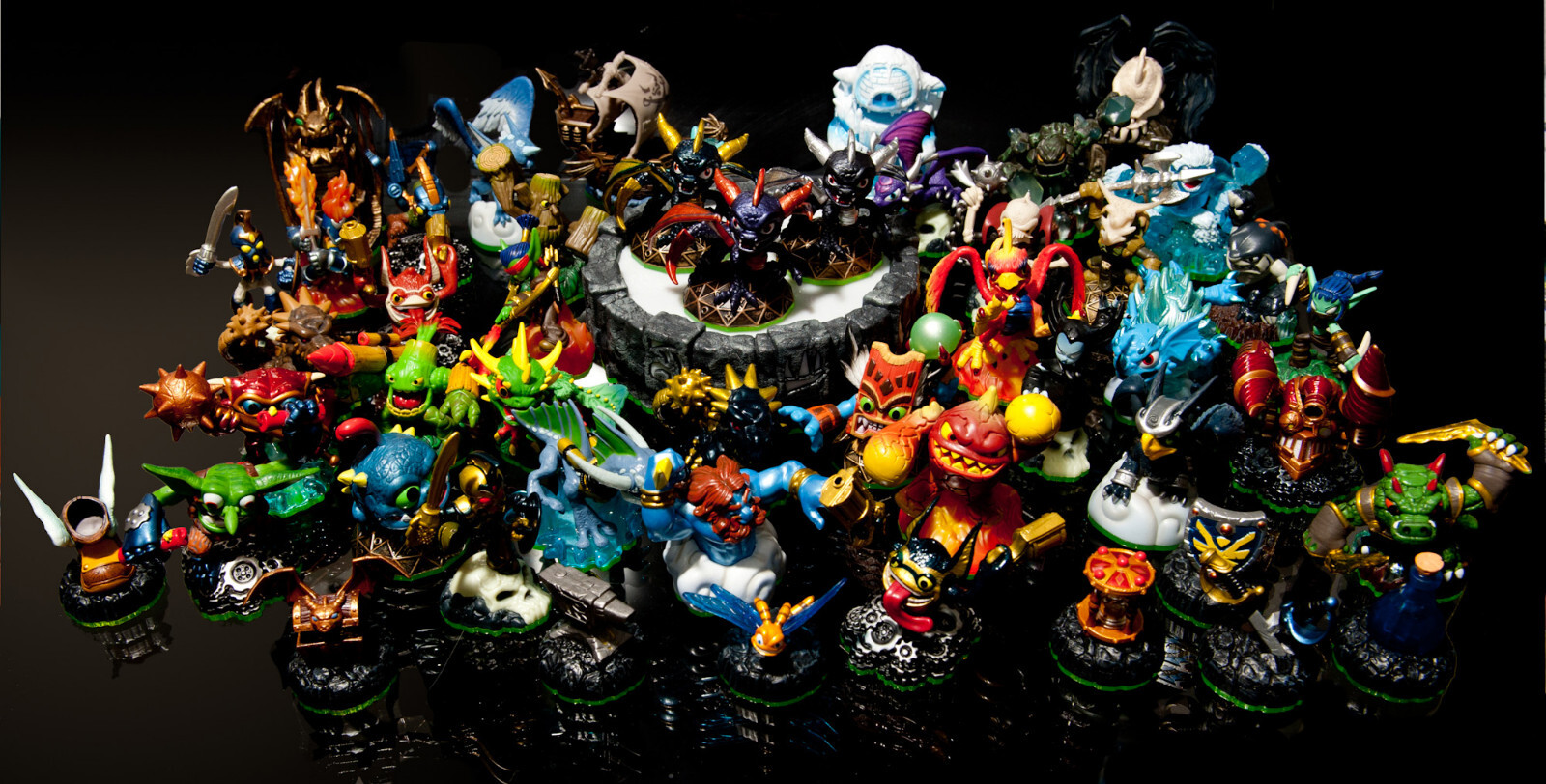 Skylanders Characters NIP, Loose, Acessories, More LOOK adding more hourly