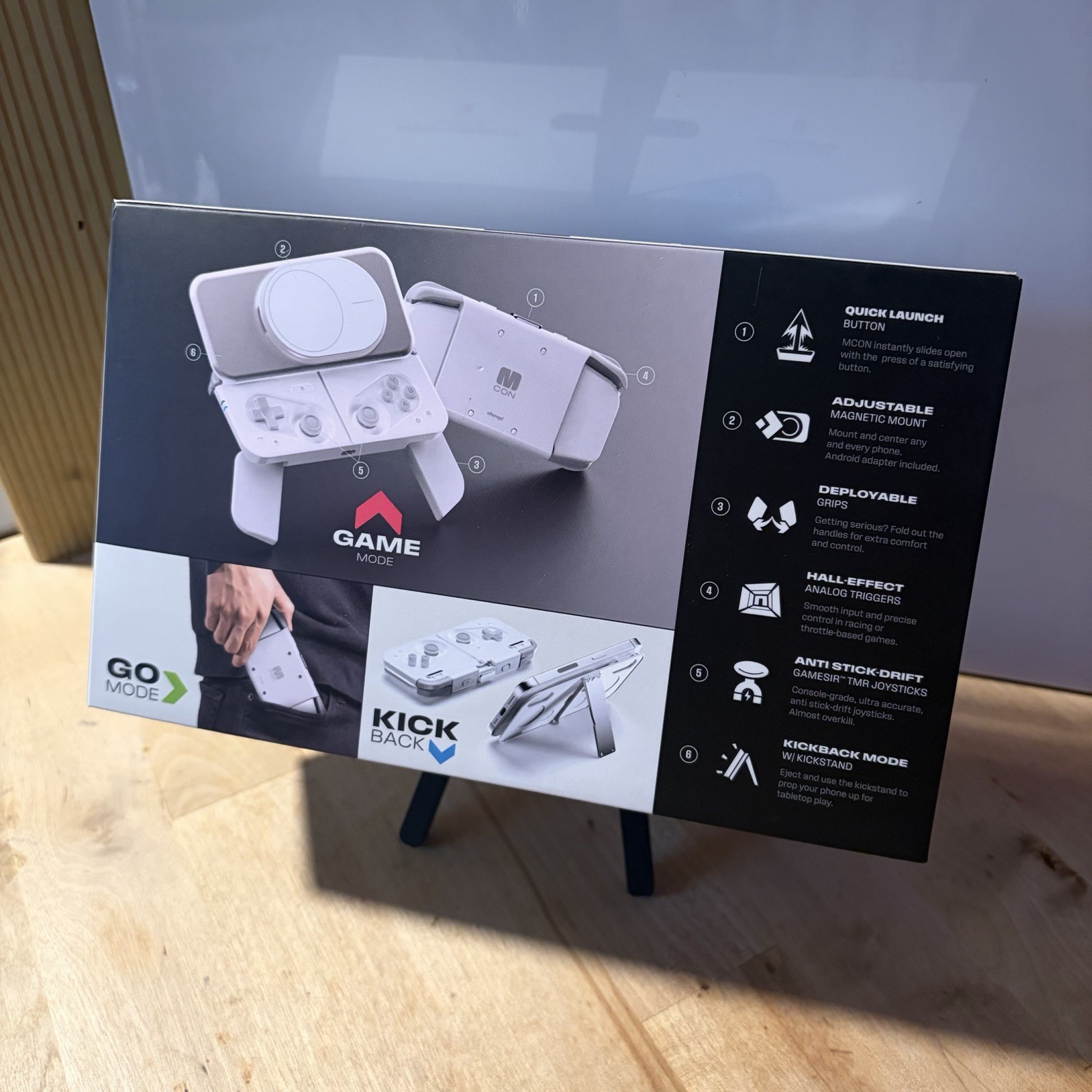 MCON By OhSnap! Magnetic Mobile Controller — Customized/Part Swap (White/Black)