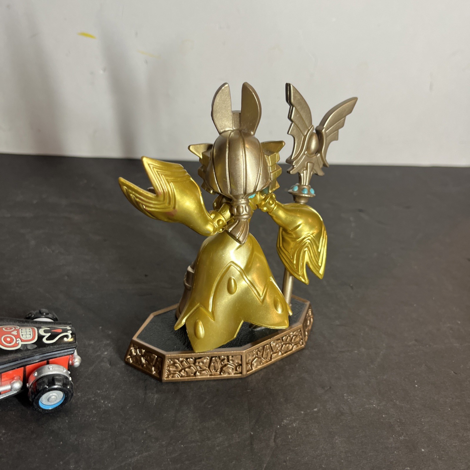 Light Core Flashwing Skylander Figure Plus More Lot As Shown
