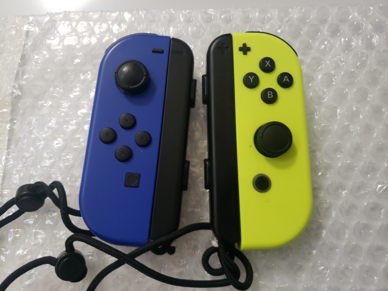 Nintendo Joy-Con (L/R) Wireless Controllers Switch – Blue/Neon Yellow, VG REFURB