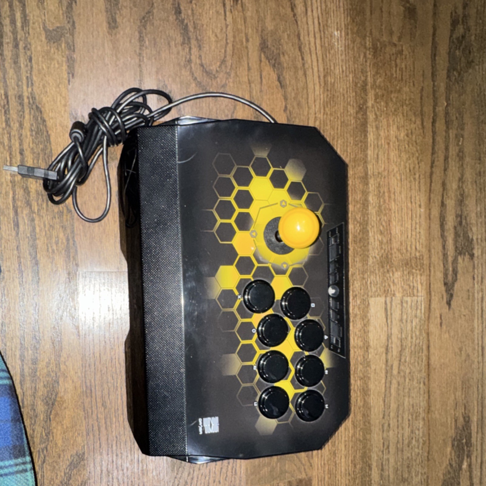 Qanba Wired Arcade Fighting Stick Black Yellow Plastic Controller