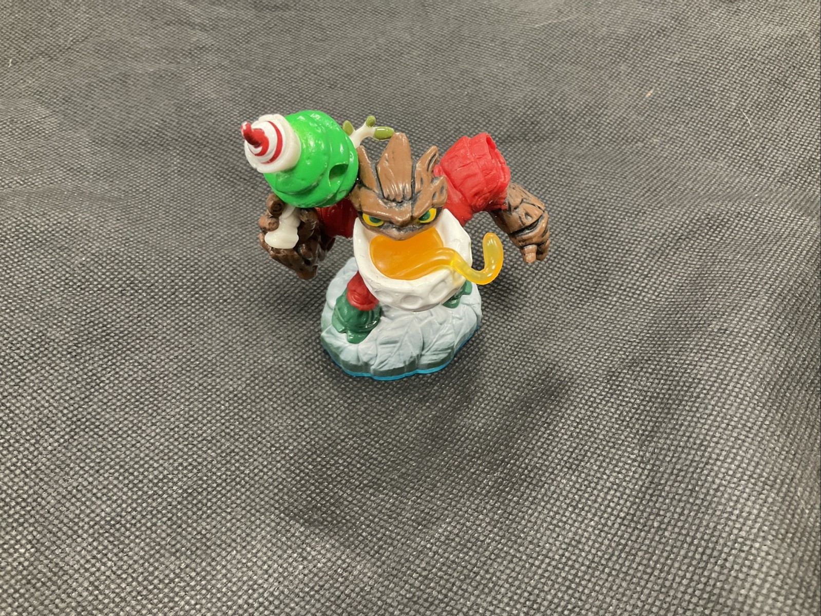 Skylanders: Swap Force: Jolly bumble blast Action Figure Toy
