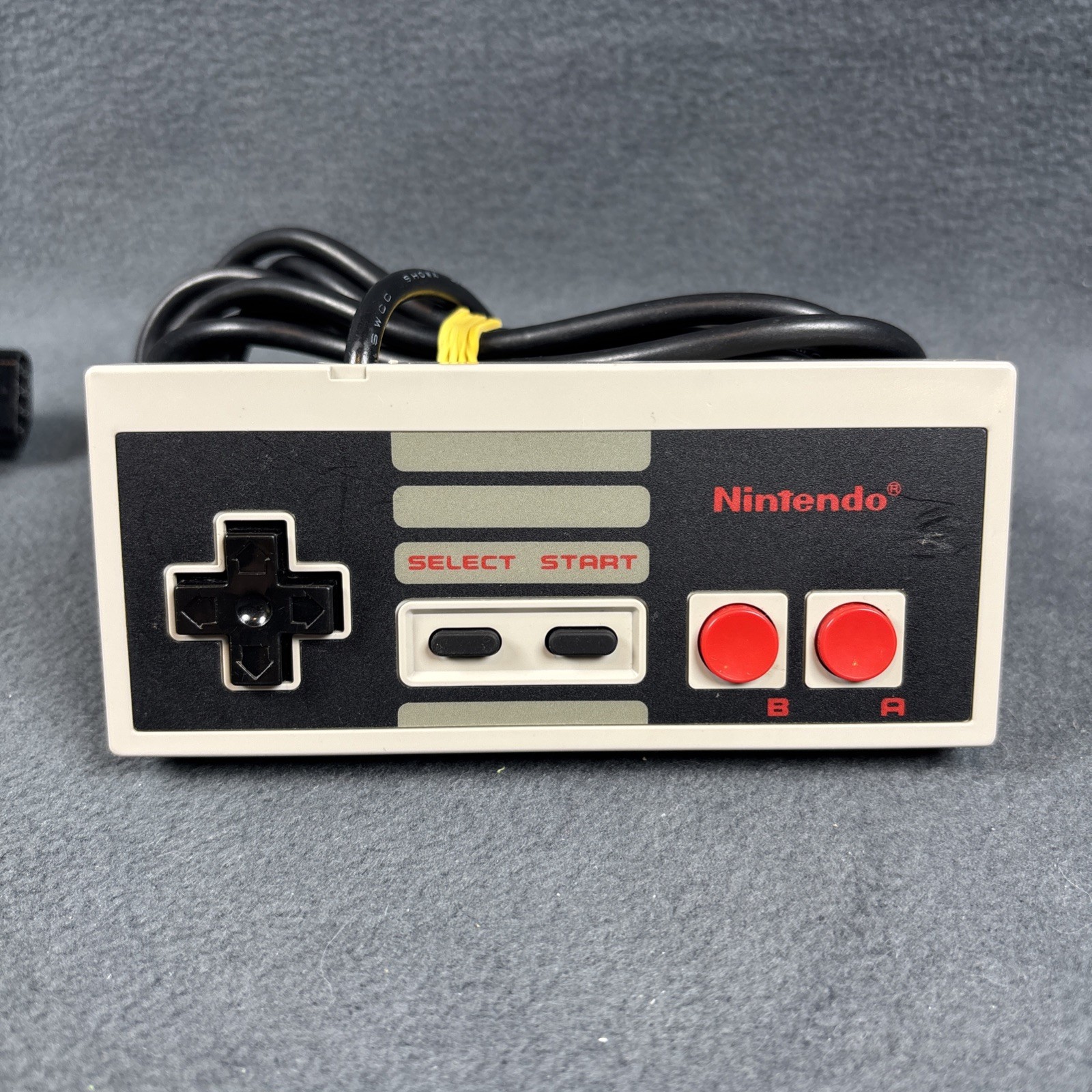 Nintendo NES – Lot of 2 OEM Authentic Controllers NES-004 – Refurbished, VG