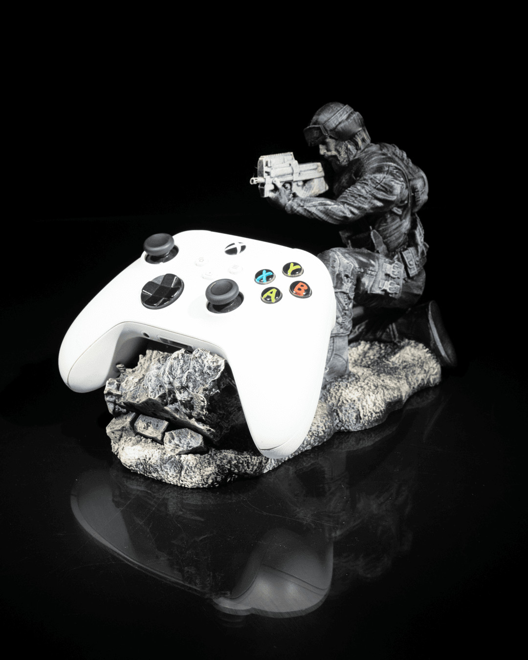 Barricade Soldier Controller Holder – 3D Printed Military Gaming Stand |