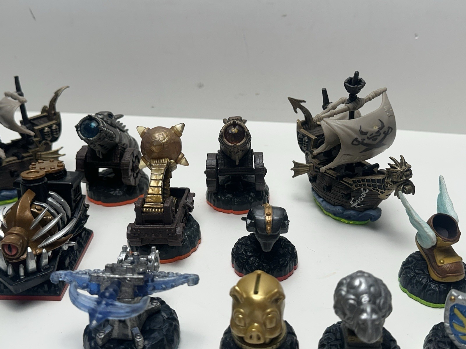 Random Skylanders Lot