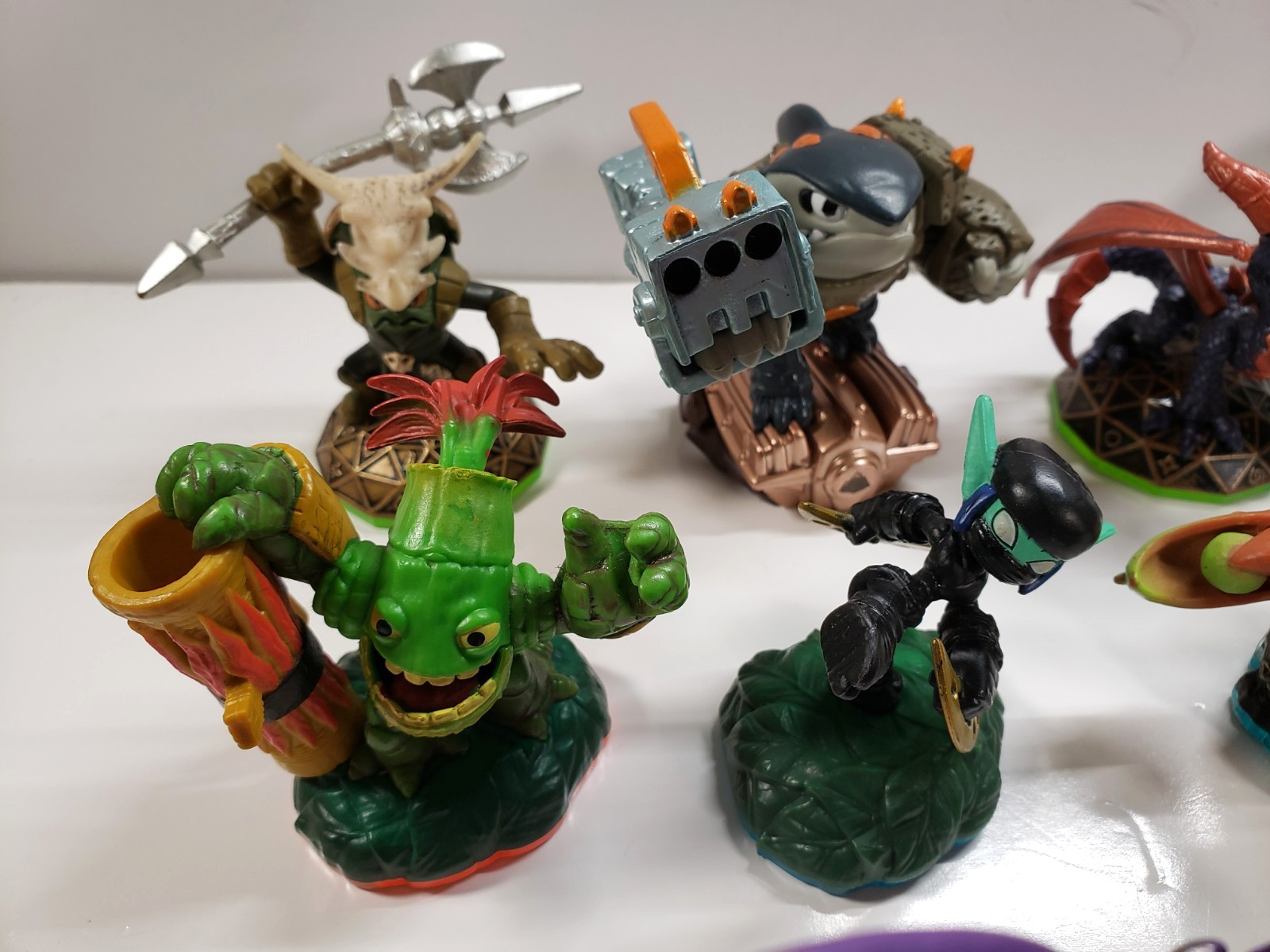 Skylanders Lot of 42 Figures – Superchargers Spyro’s Adventure Giants Swap Force