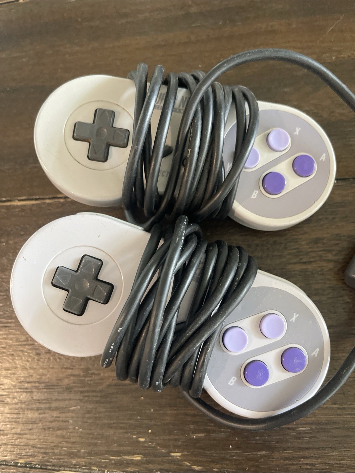 2x Super Nintendo Original Controller (SNES)