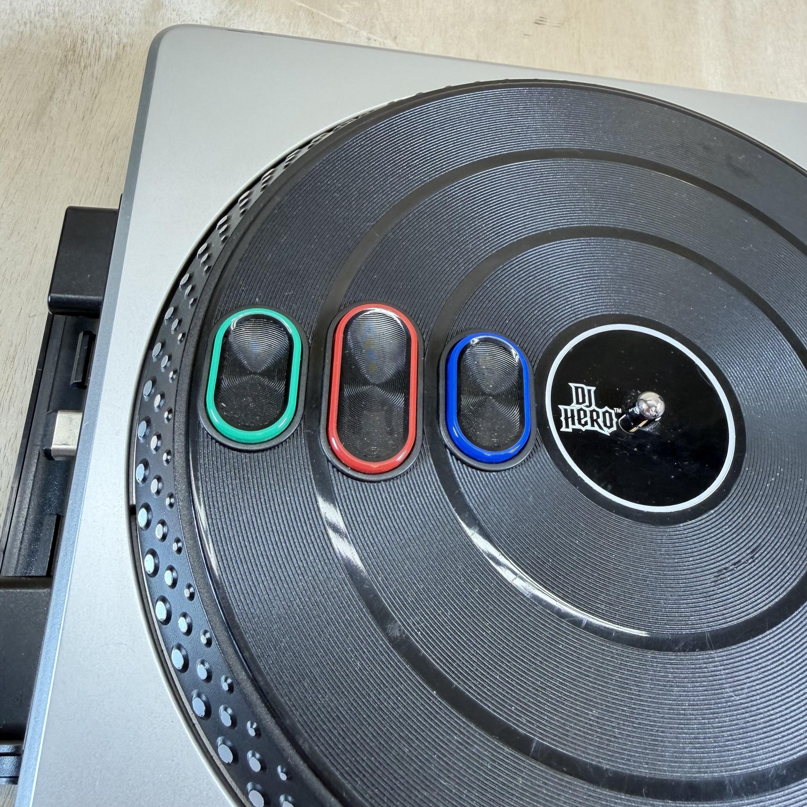 DJ Hero Silver Wireless Turntable Replacement Only For Xbox 360, Wii, PS2, PS3