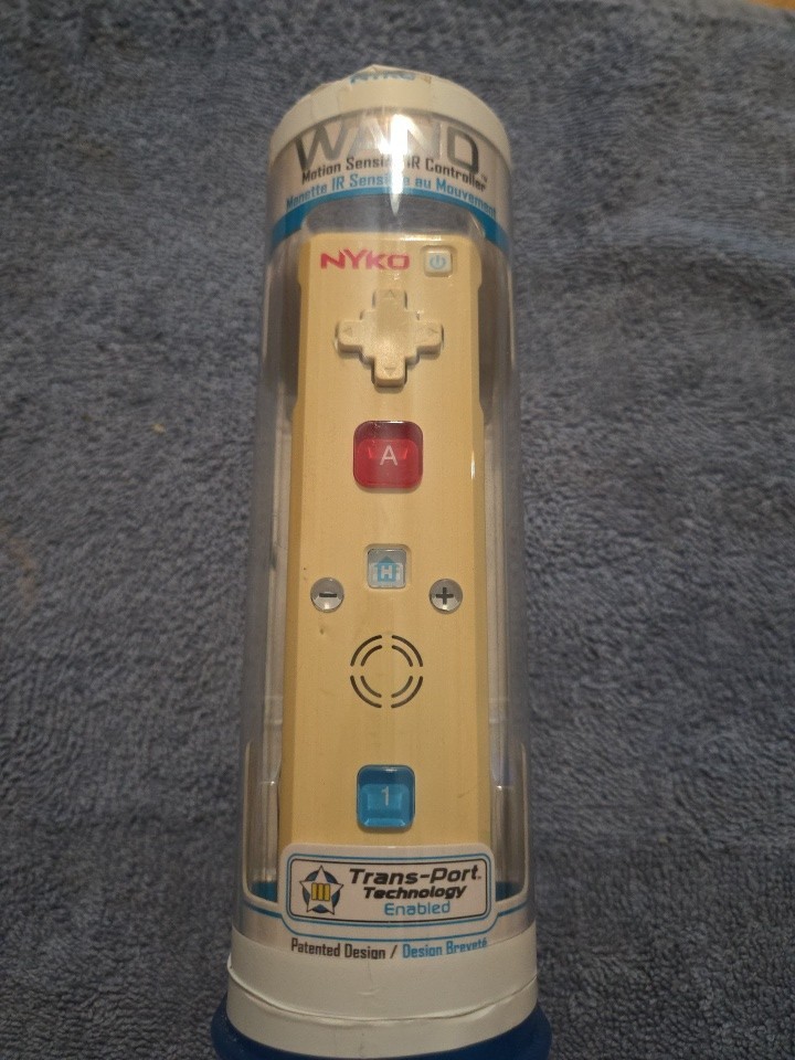 Nyko Wand White Wii Motion Sensing IR Controller 87040-A50