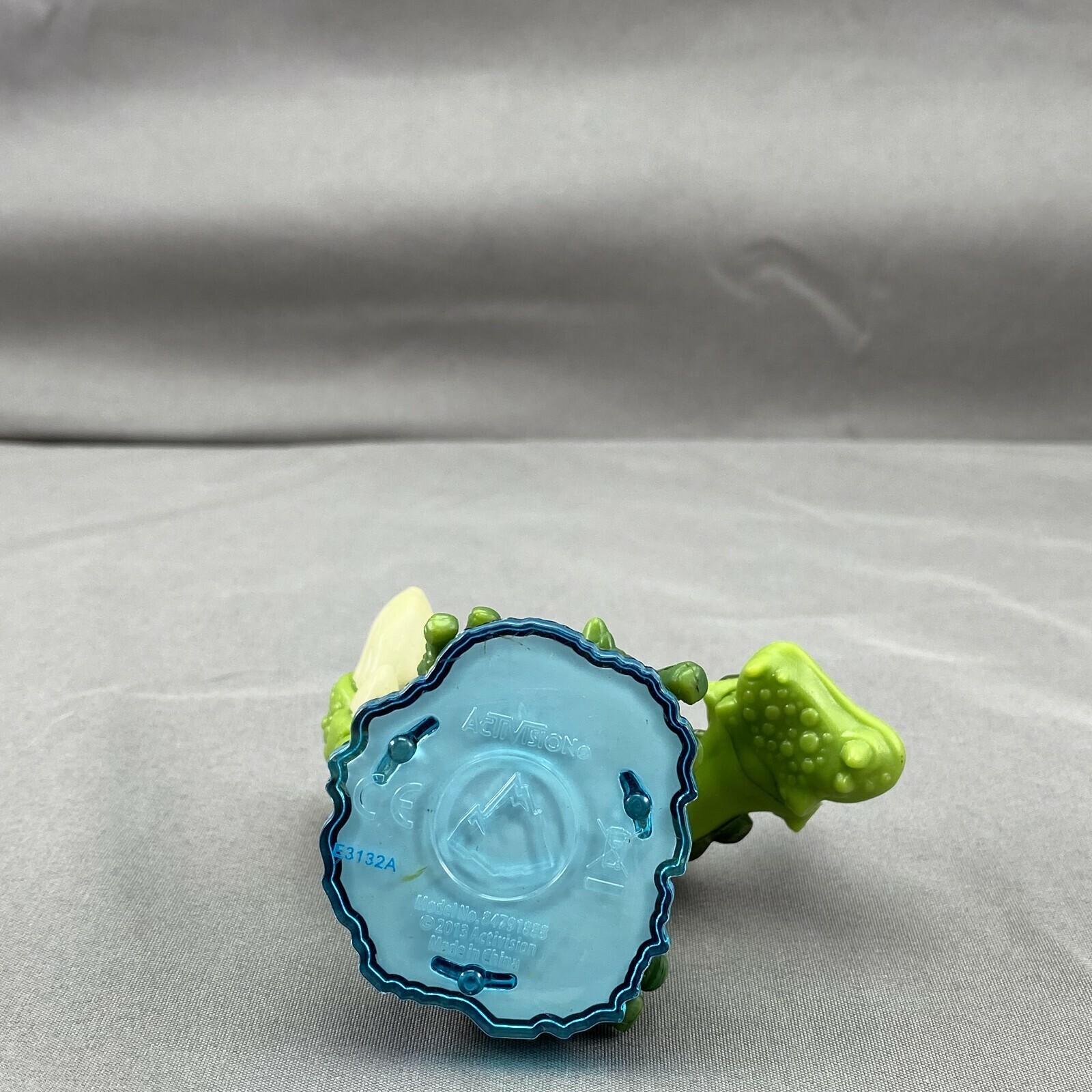 SKYLANDERS SWAP FORCE – SLOBBER TOOTH Earth Element Loose Figure with Card