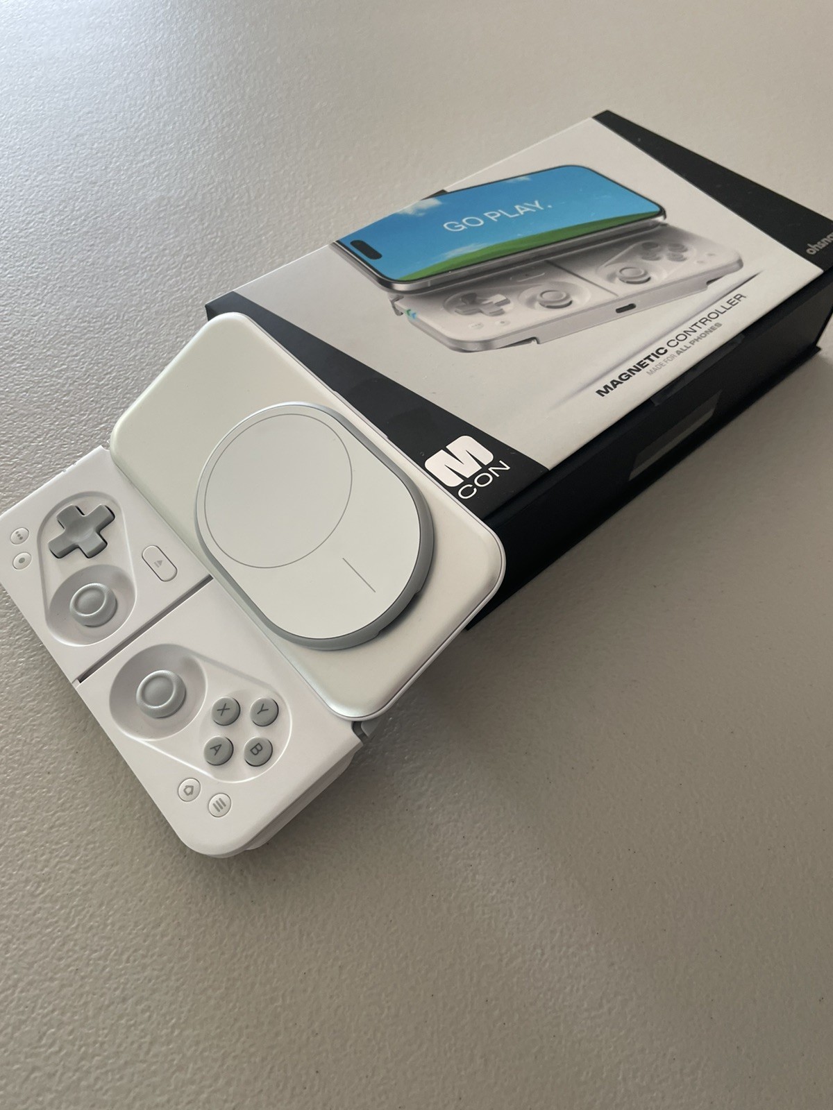 MCON Magnetic Controller -White- Ohsnap!