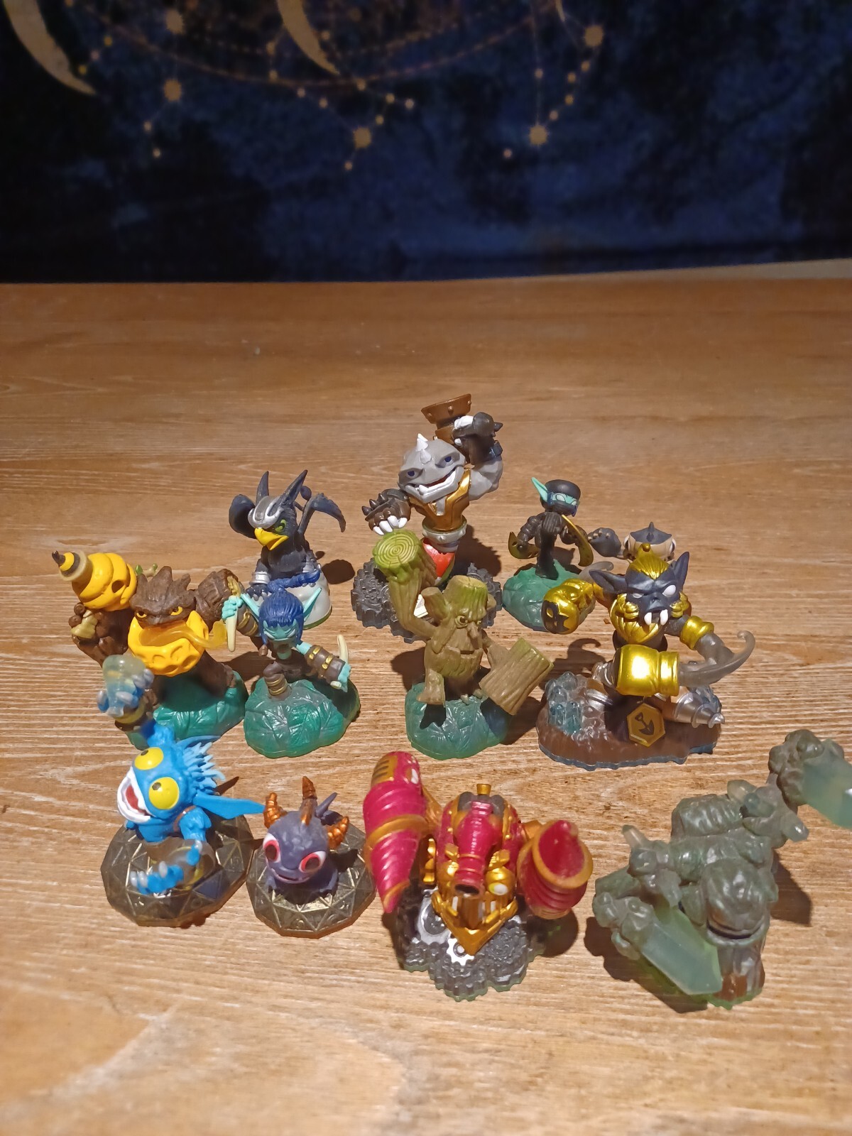 Skylanders LOT of 12 Figures – Spyro ~ Giants ~ Swap – AS SHOWN – Fast Ship