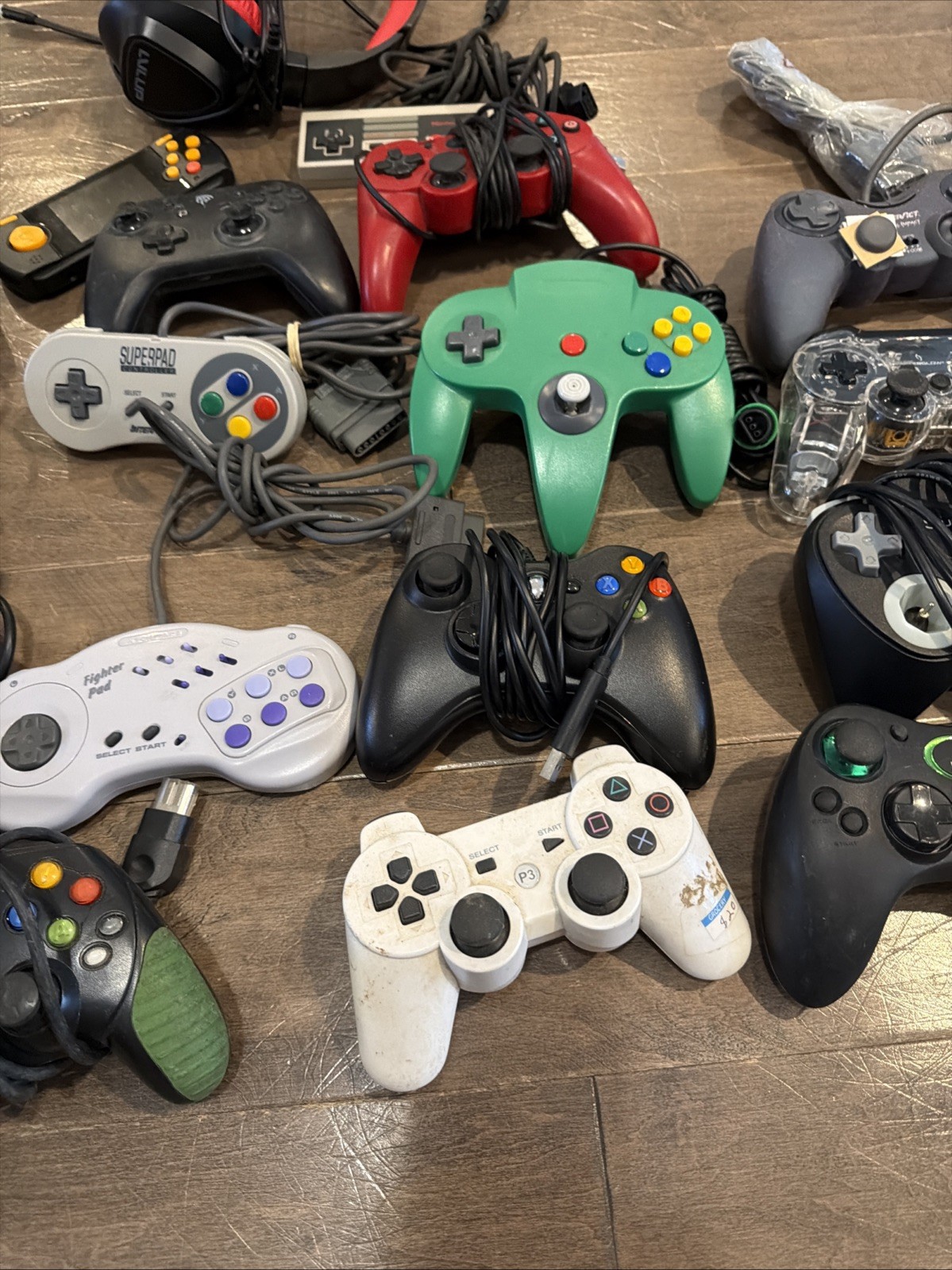 Mixed Controller Lot PS2 PS1 PS3 Xbox 360 Switch SNES Untested For Parts
