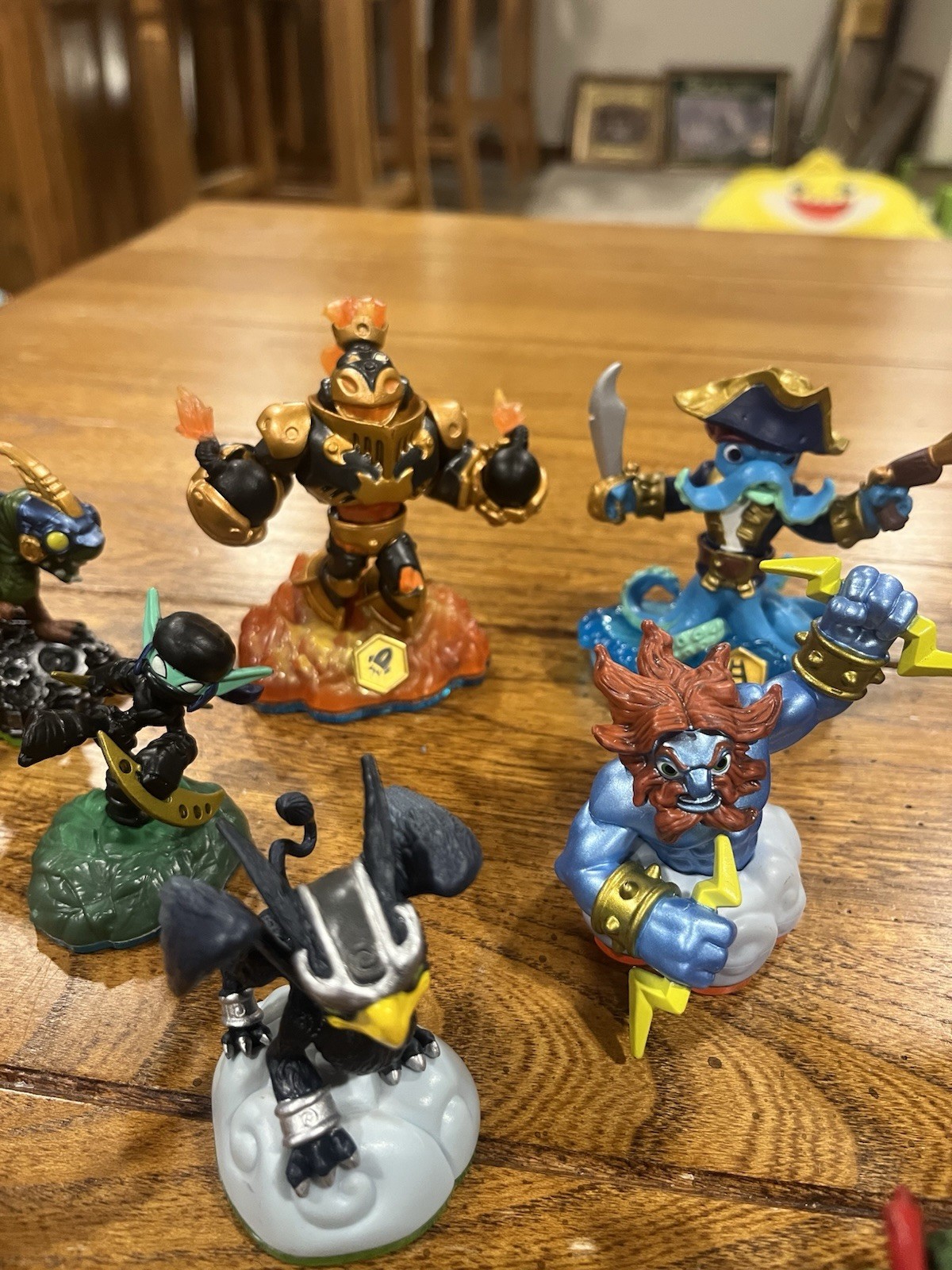 SKYLANDERS Lot of awesome Figures – Activision 2011 2012 – Mixed Lot