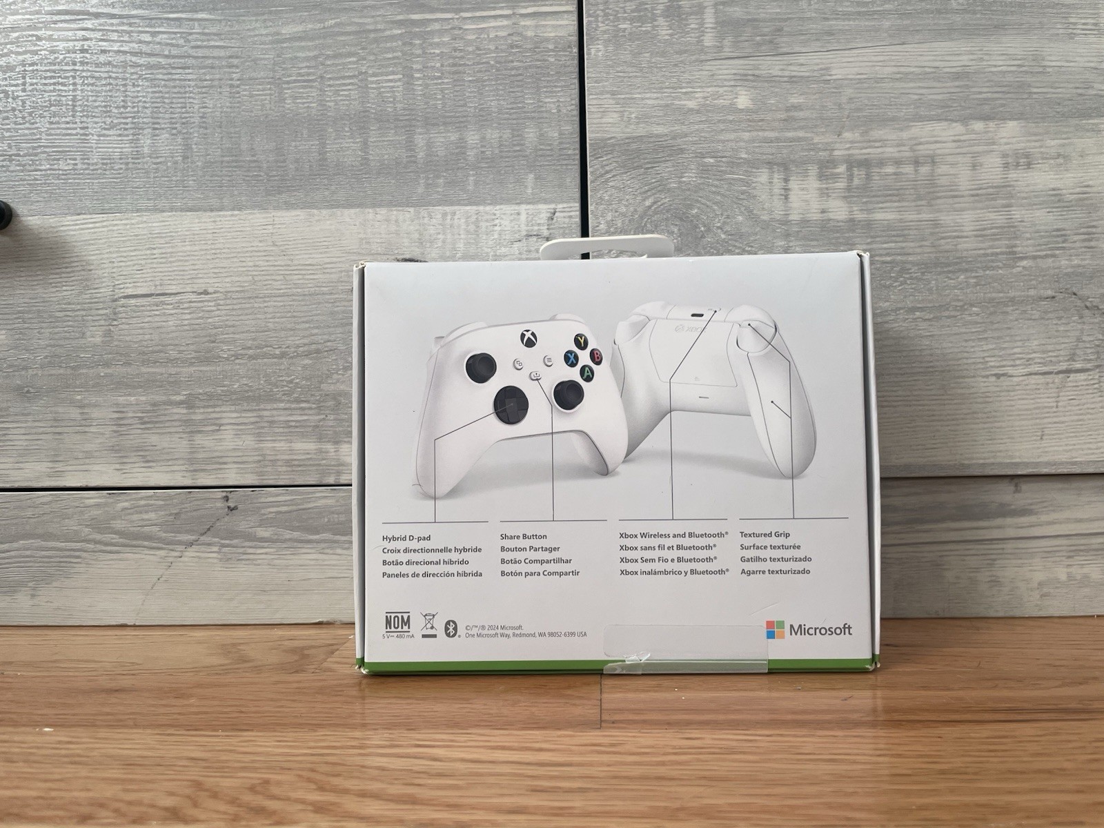 Microsoft Xbox Robot White Wireless Controller Hybrid D-pad Share Button PC