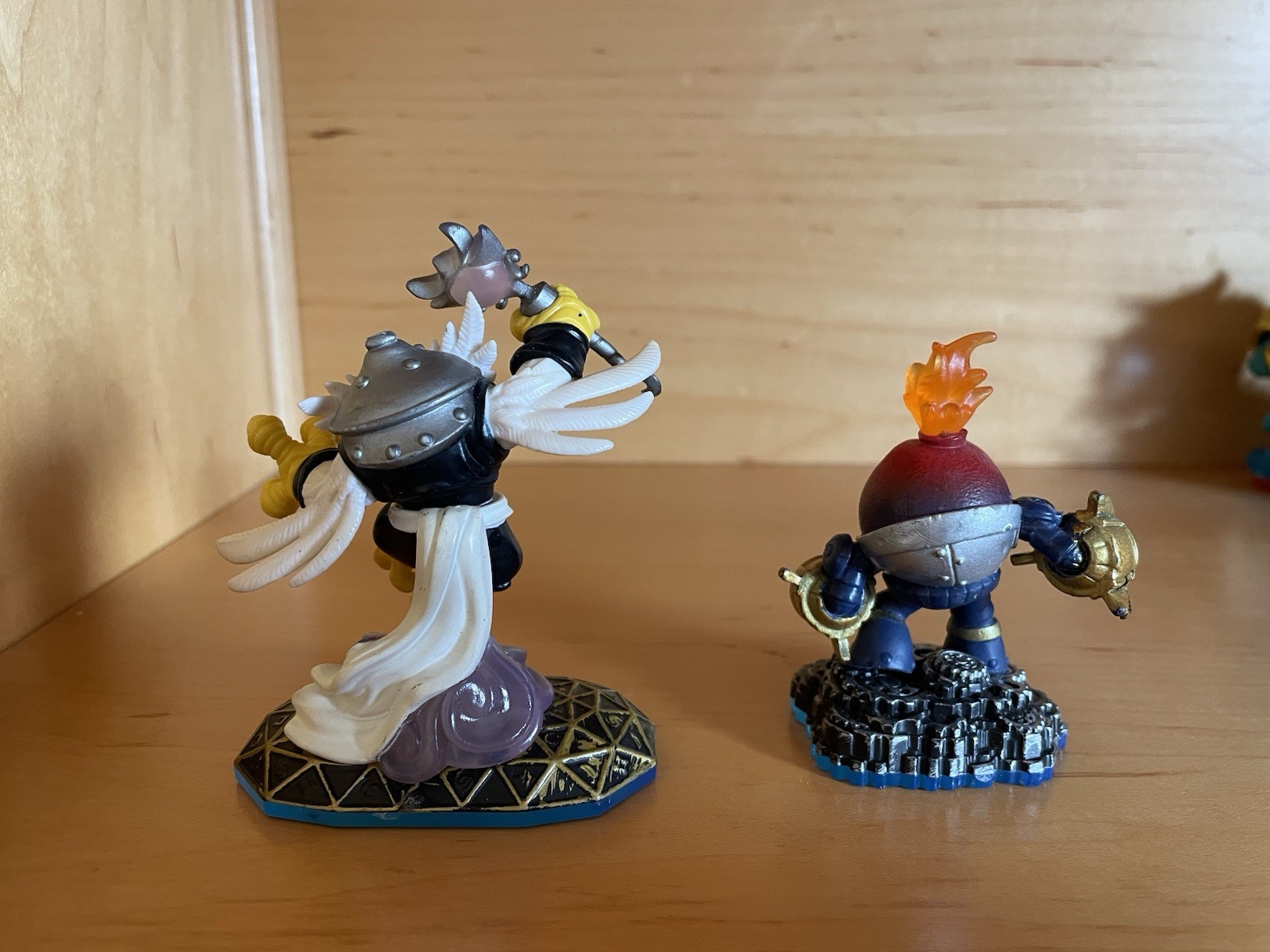 2013/2014 Activision Skylanders Trap Team Figures 10+ Piece Bundle Untested Lot