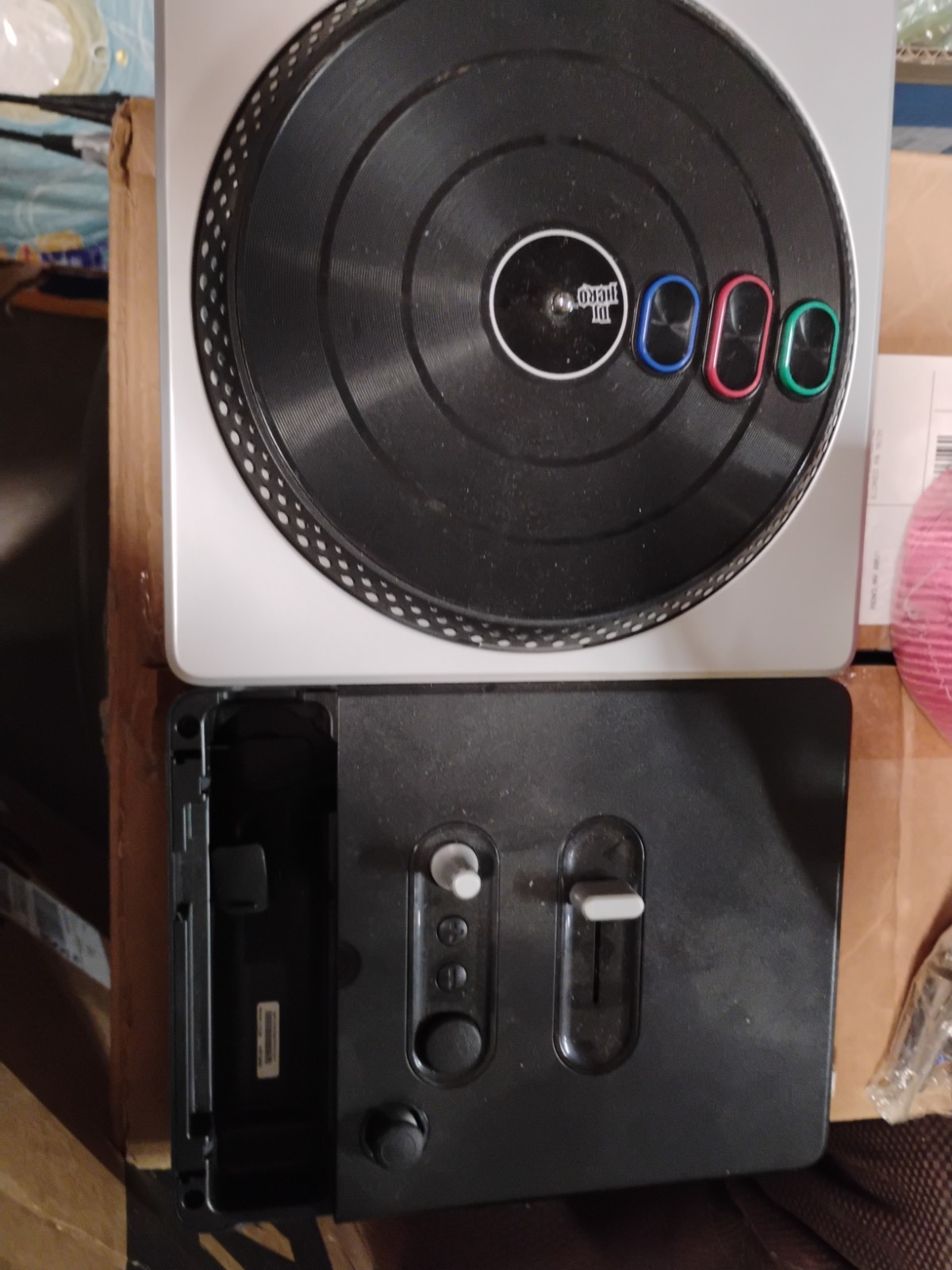 DJ Hero Bundle CIB Game And Turntable Kit (Nintendo Wii) untested