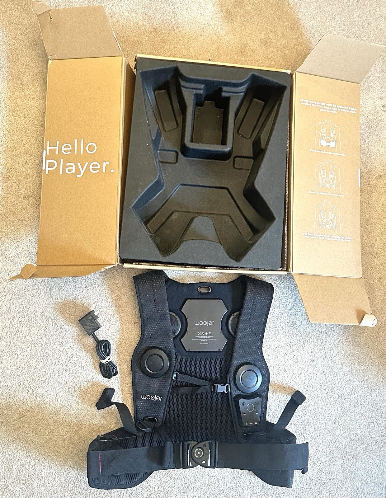 Woojer Haptic Vest 3 for Games Music Movie VR – Original Box + Charger Powers On