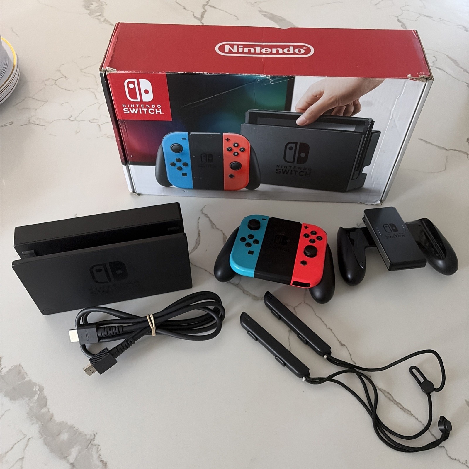 Authentic Nintendo Switch Bundle L/R Joy-Cons + 2 Grips + Dock + Wrist Straps!!!