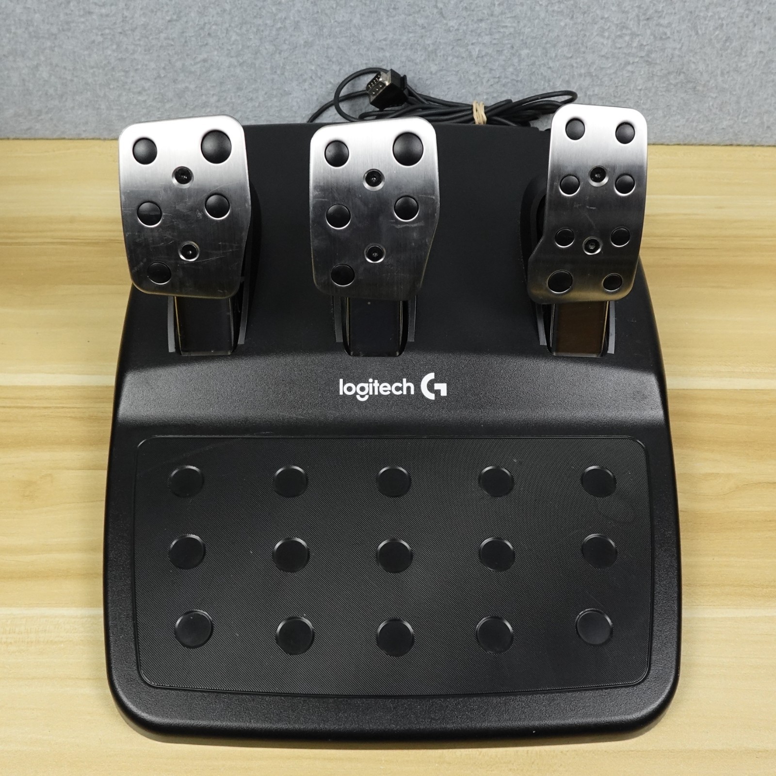 Logitech G29 Driving Force Black Racing Wheel And Pedals Set Good