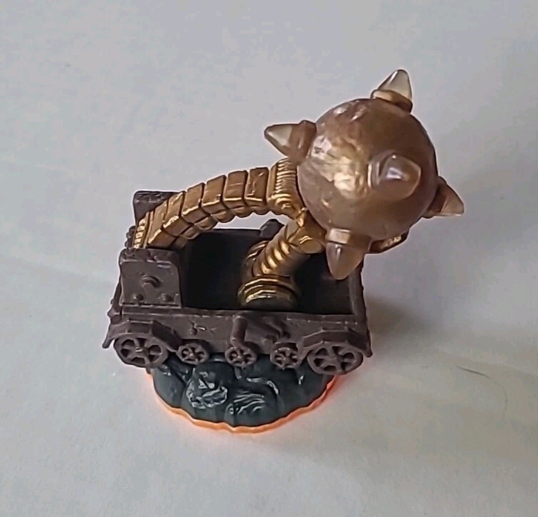 Lot Of 8 Skylanders Flameslinger Terrafin Warnado Ignitor (B1-E8)